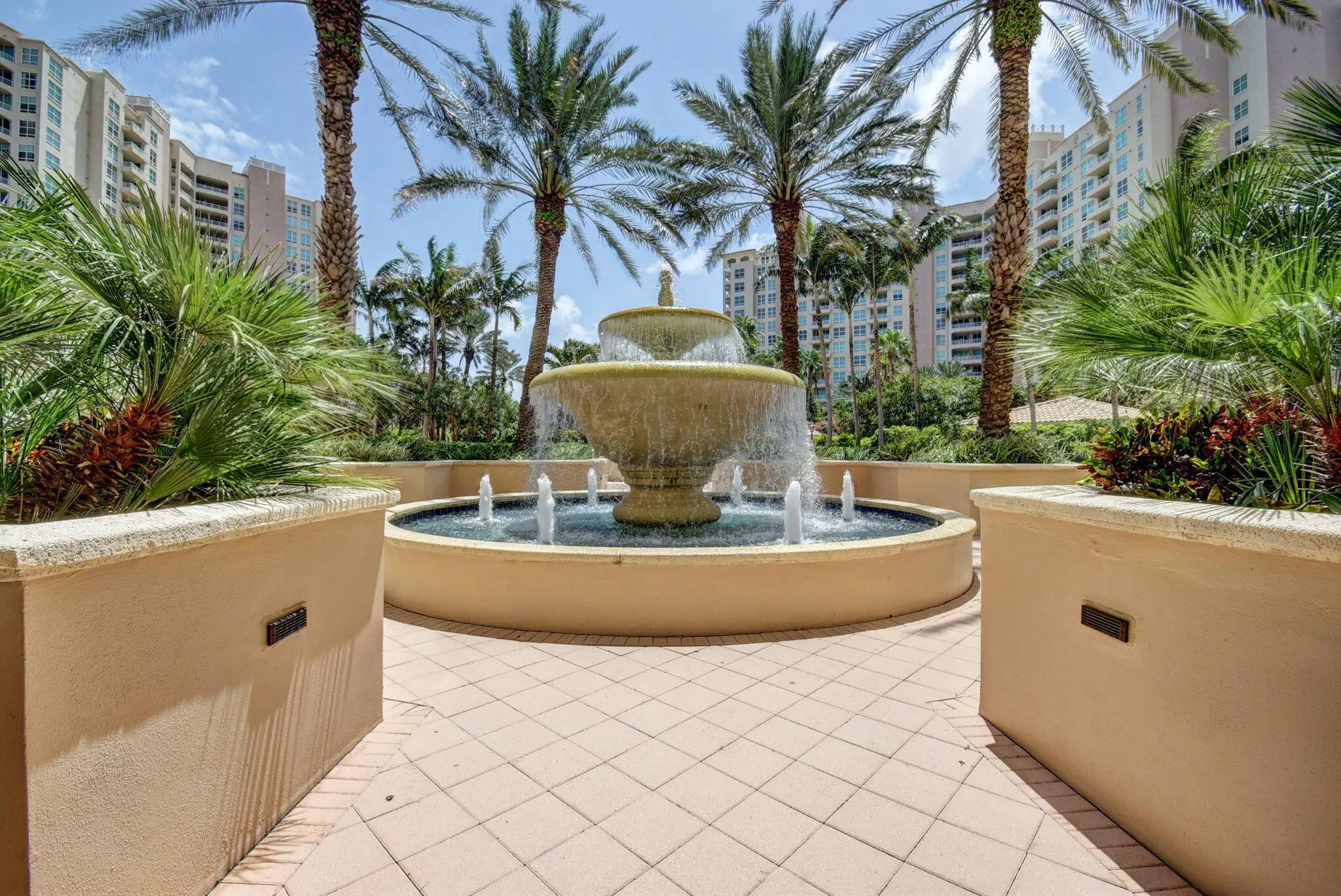 3700 S Ocean Boulevard, #110a