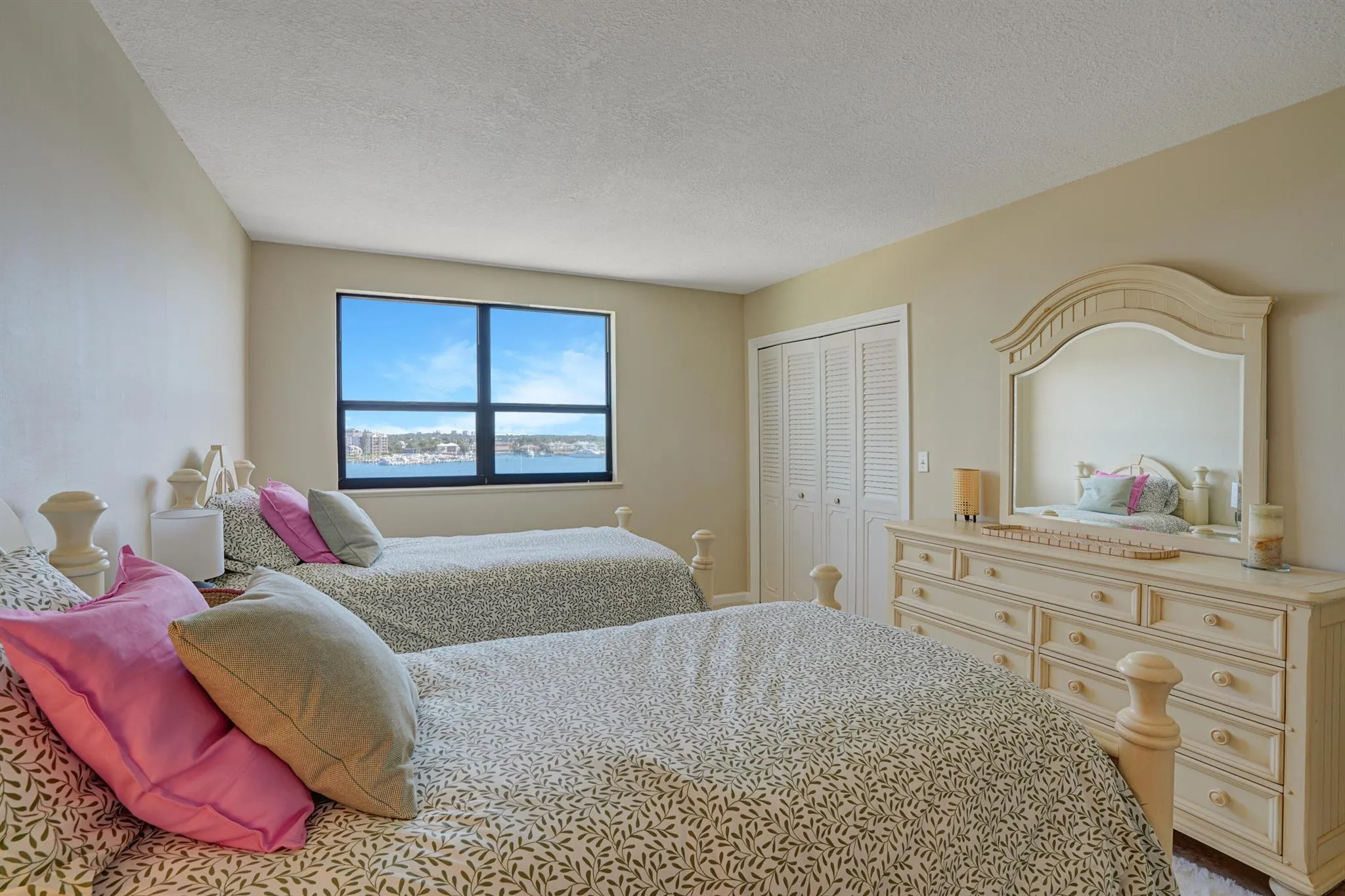1208 Marine Way, #602