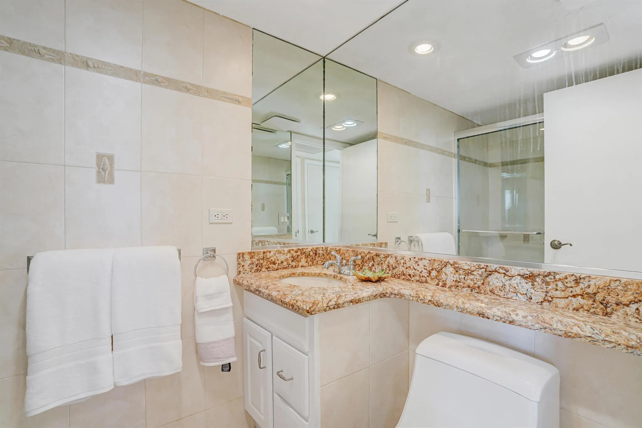 1208 Marine Way, #602