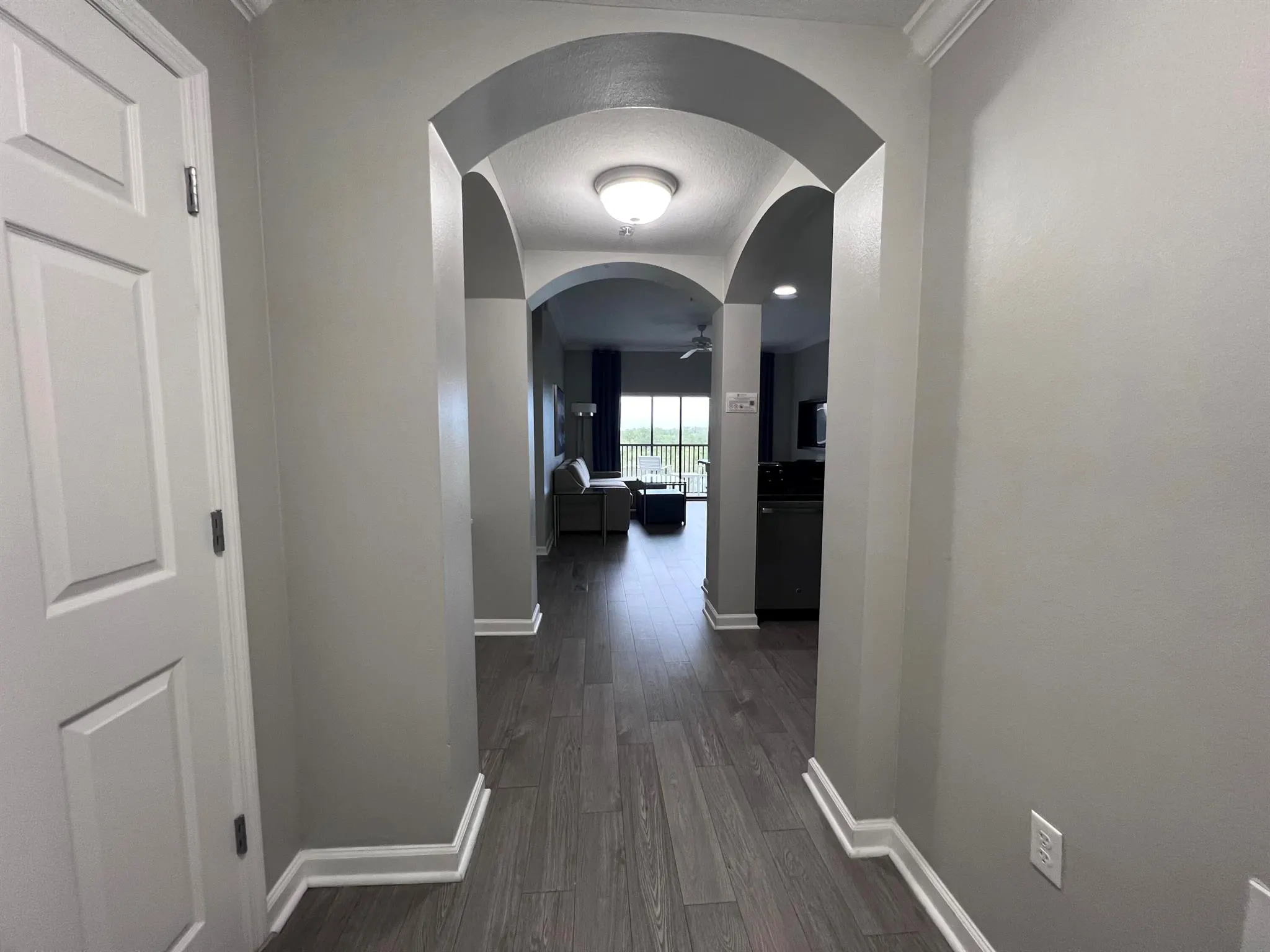 14501 Grove Resort Avenue, #1617