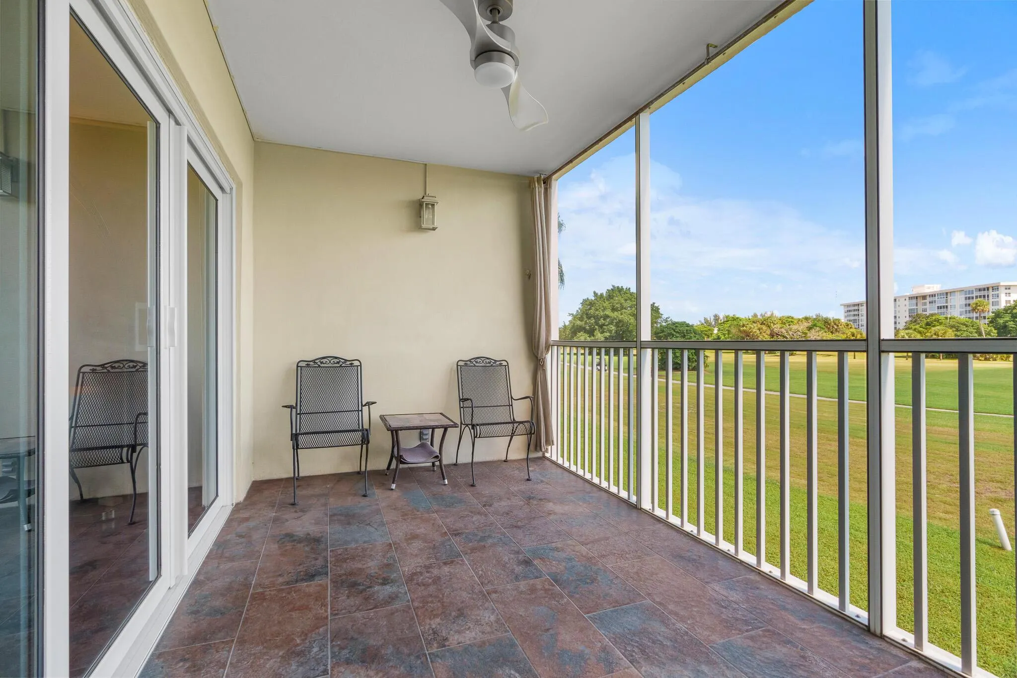 2900 N Palm Aire Drive, #203