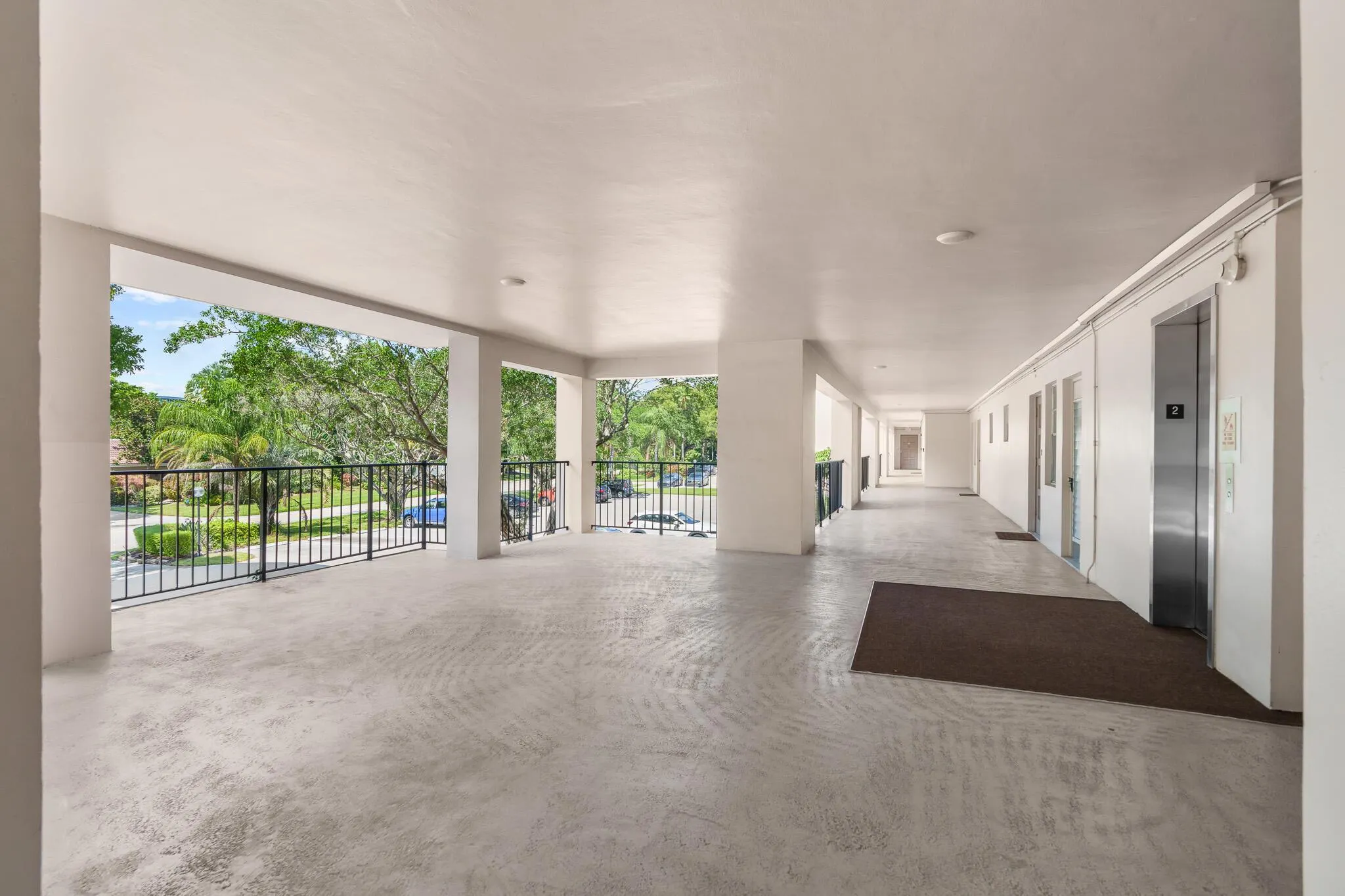 2900 N Palm Aire Drive, #203
