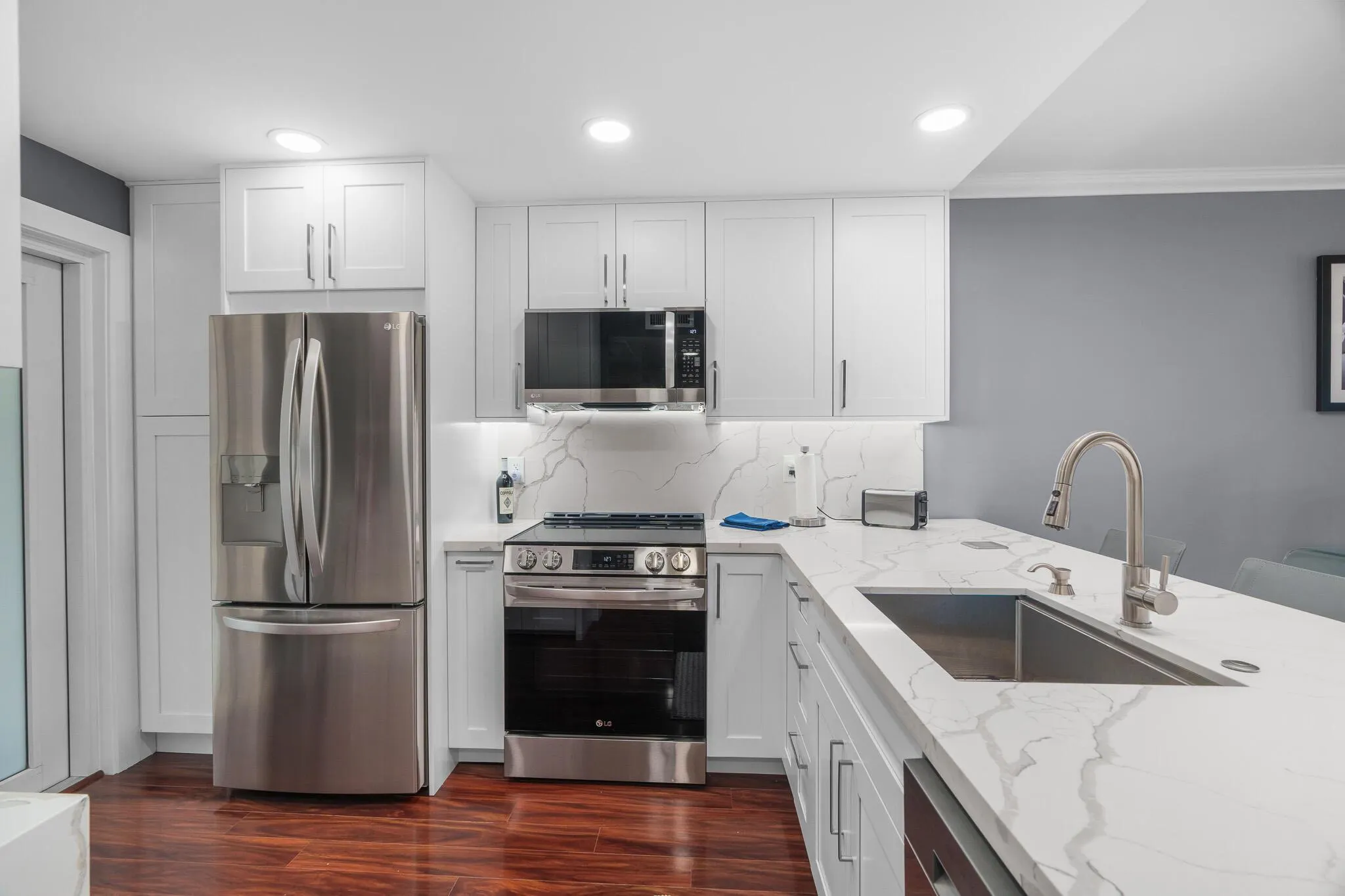 2900 N Palm Aire Drive, #203