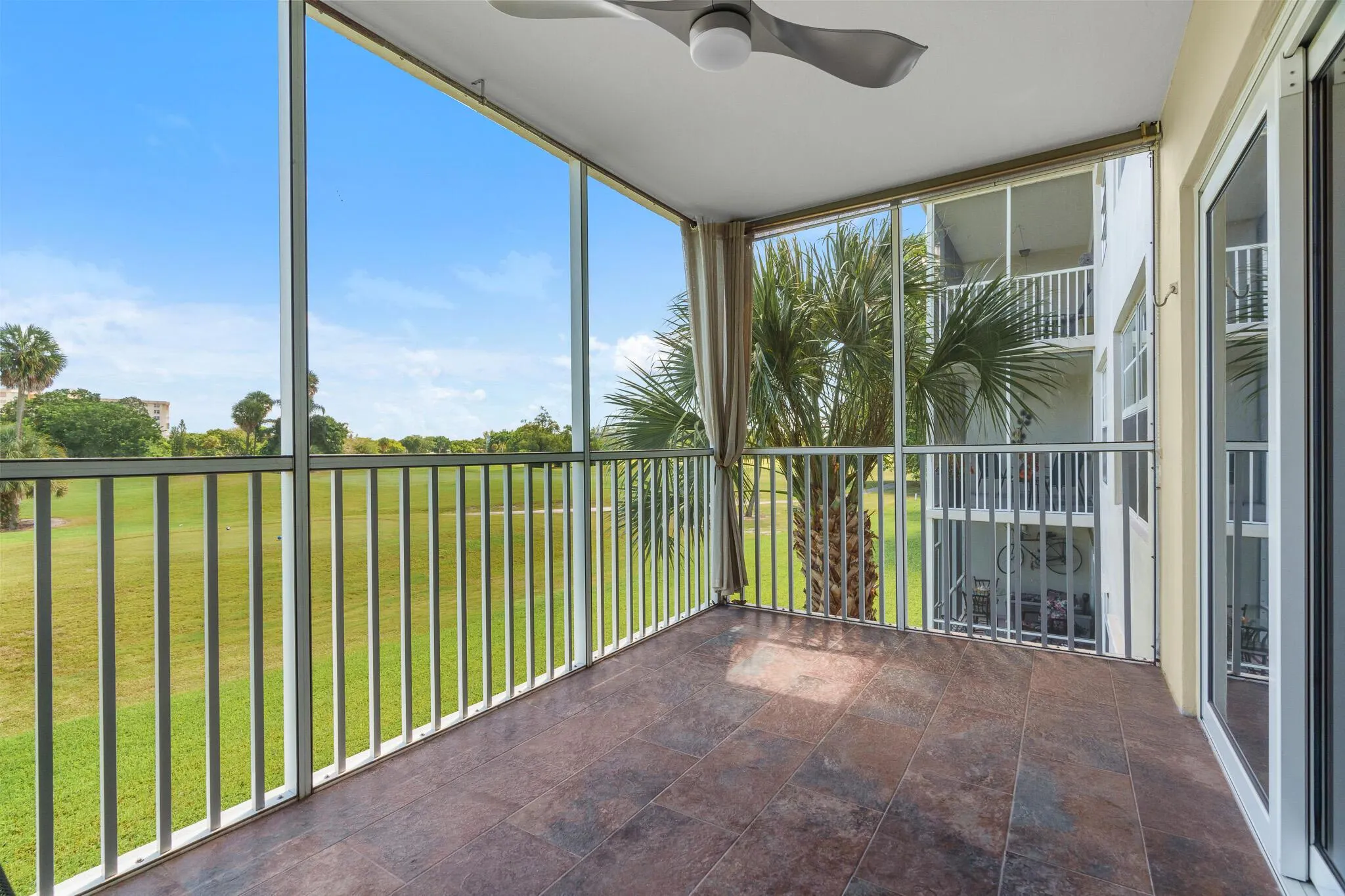 2900 N Palm Aire Drive, #203
