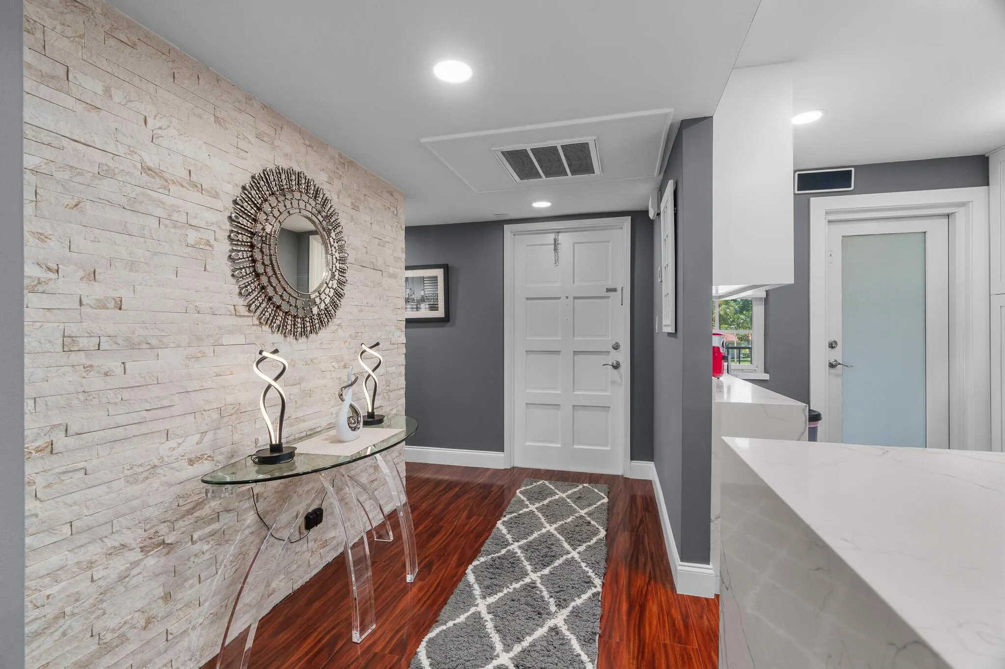 2900 N Palm Aire Drive, #203