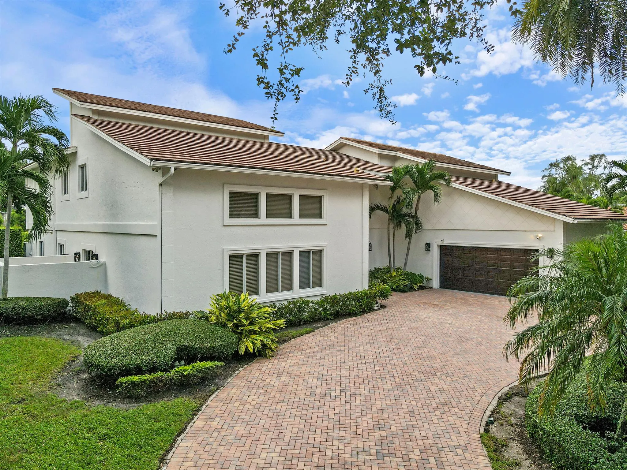 2801 Embassy Drive