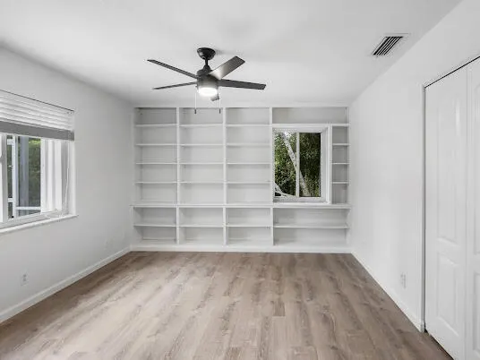 470 SW Sanctuary Place