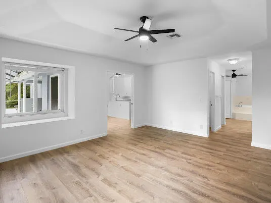 470 SW Sanctuary Place