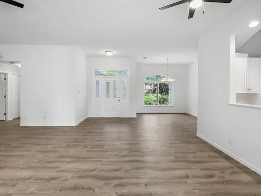 470 SW Sanctuary Place