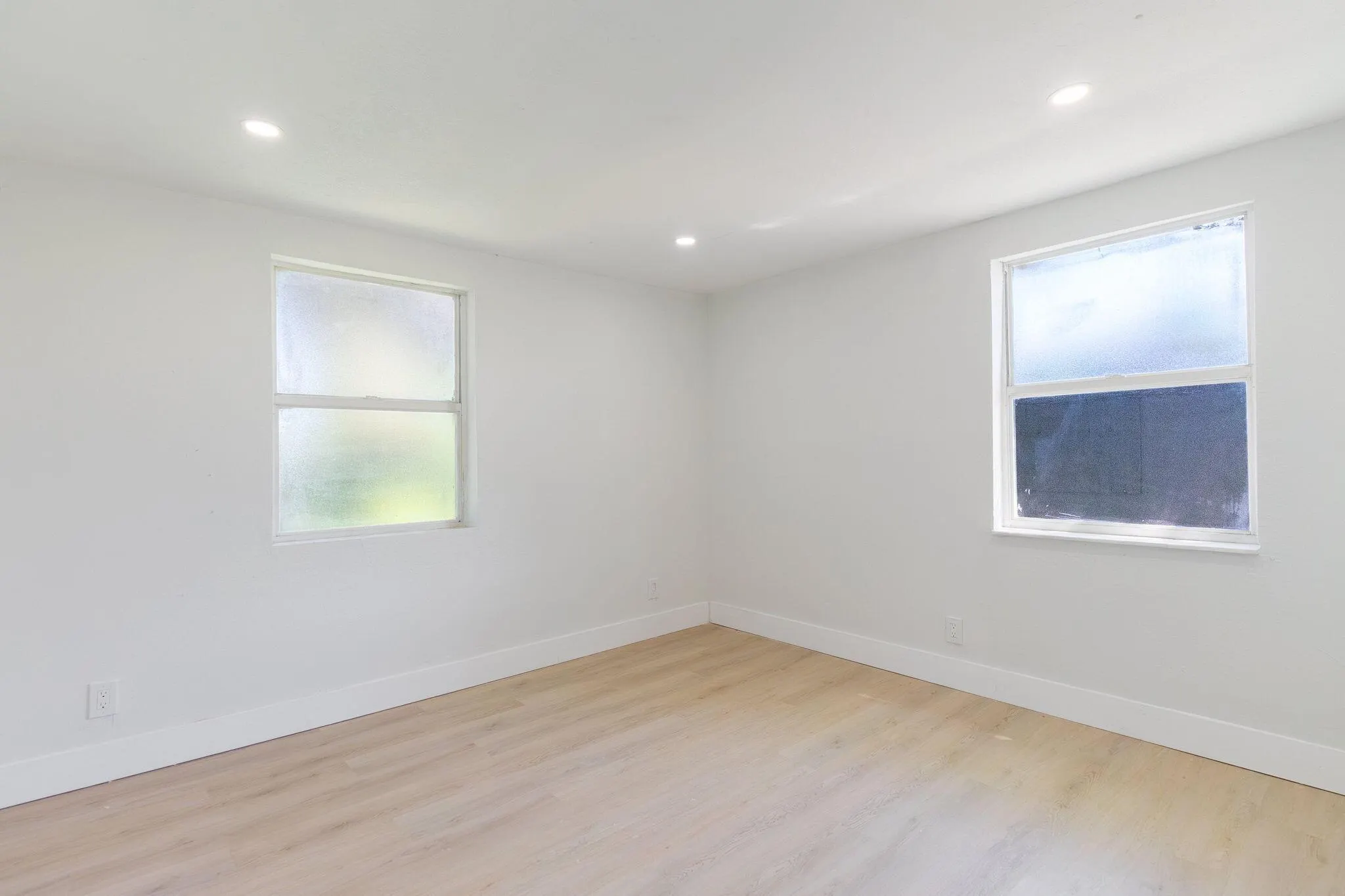 1108 W 33rd Street