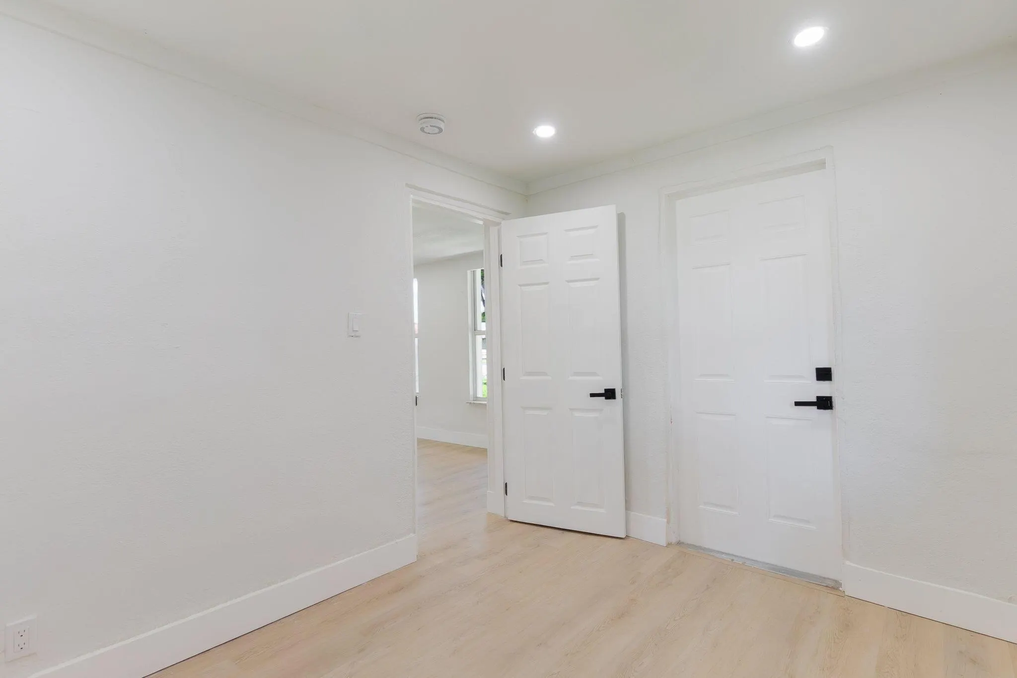 1108 W 33rd Street