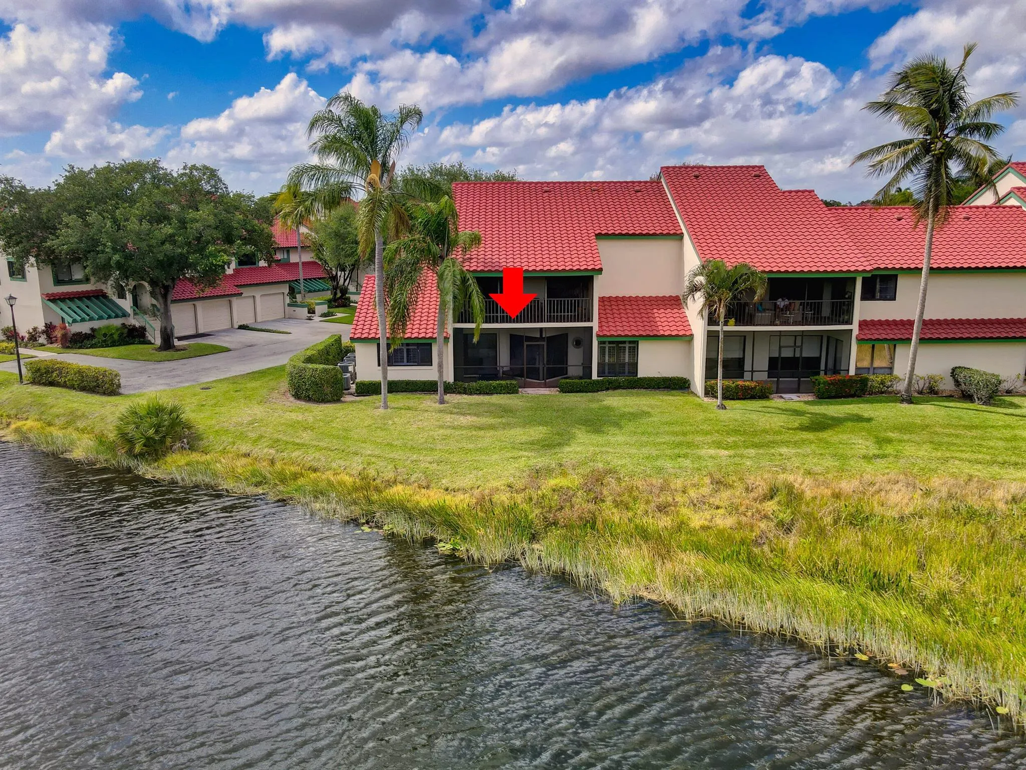 6 Lexington Lane, #D