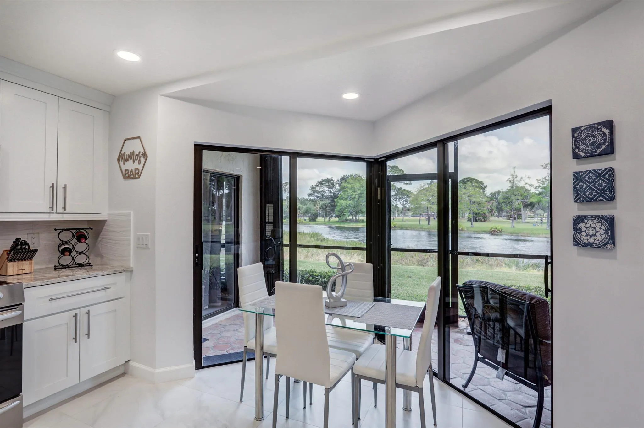 6 Lexington Lane, #D