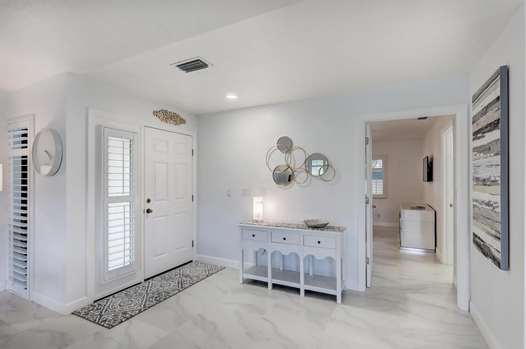 6 Lexington Lane, #D