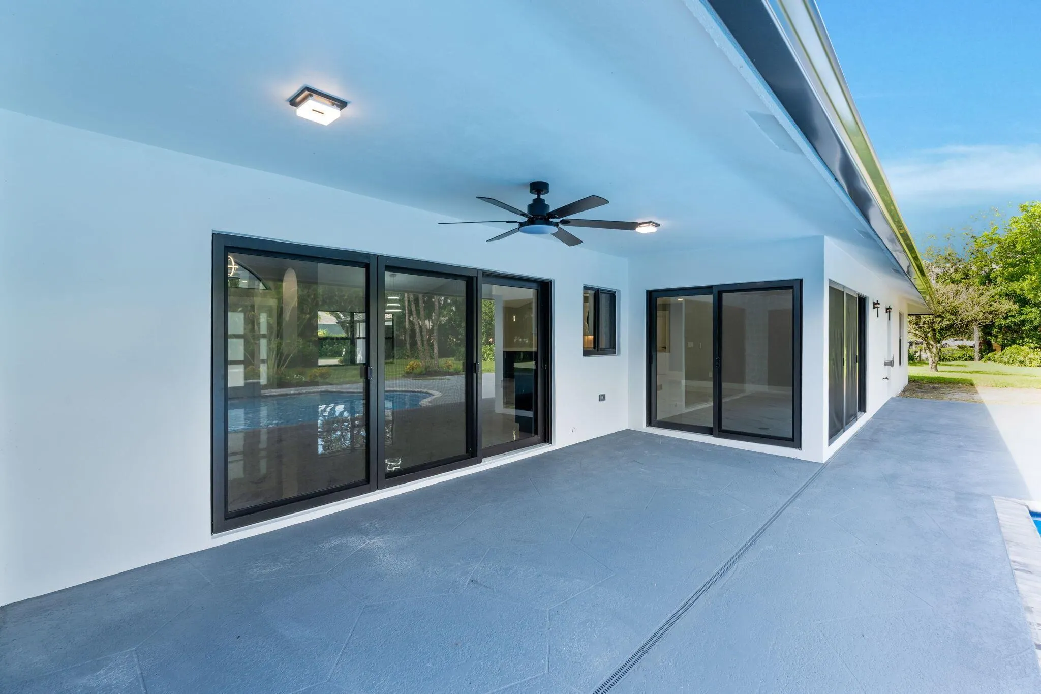 15555 De Havilland Court