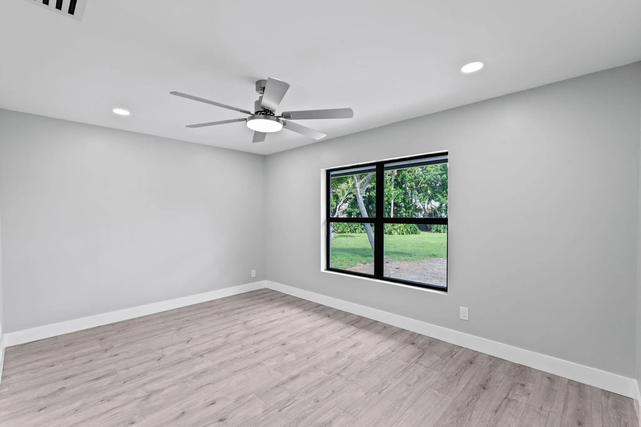 15555 De Havilland Court