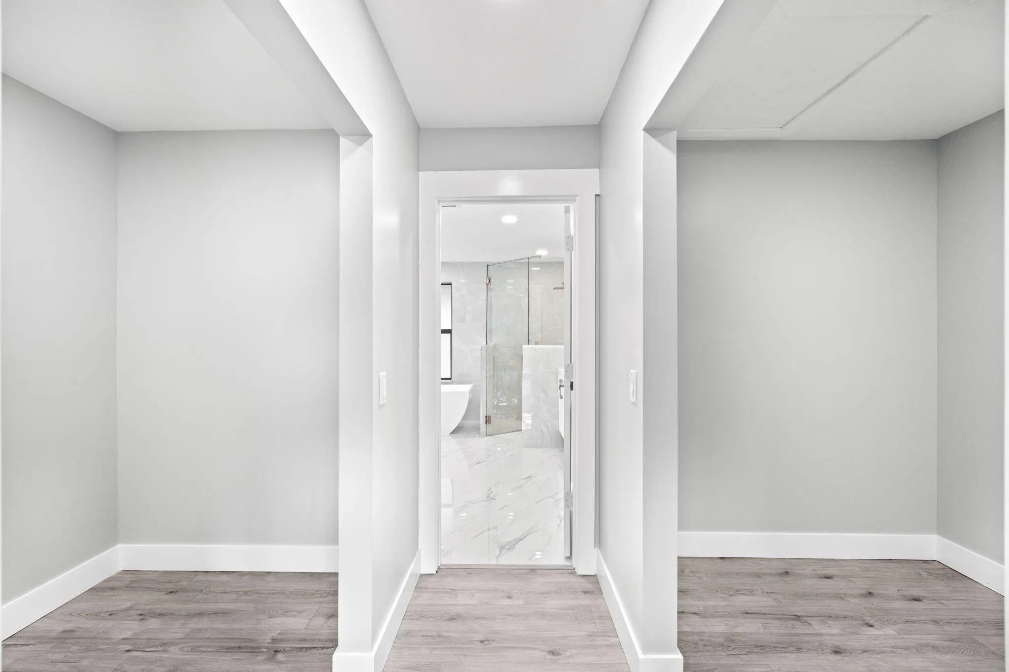 15555 De Havilland Court