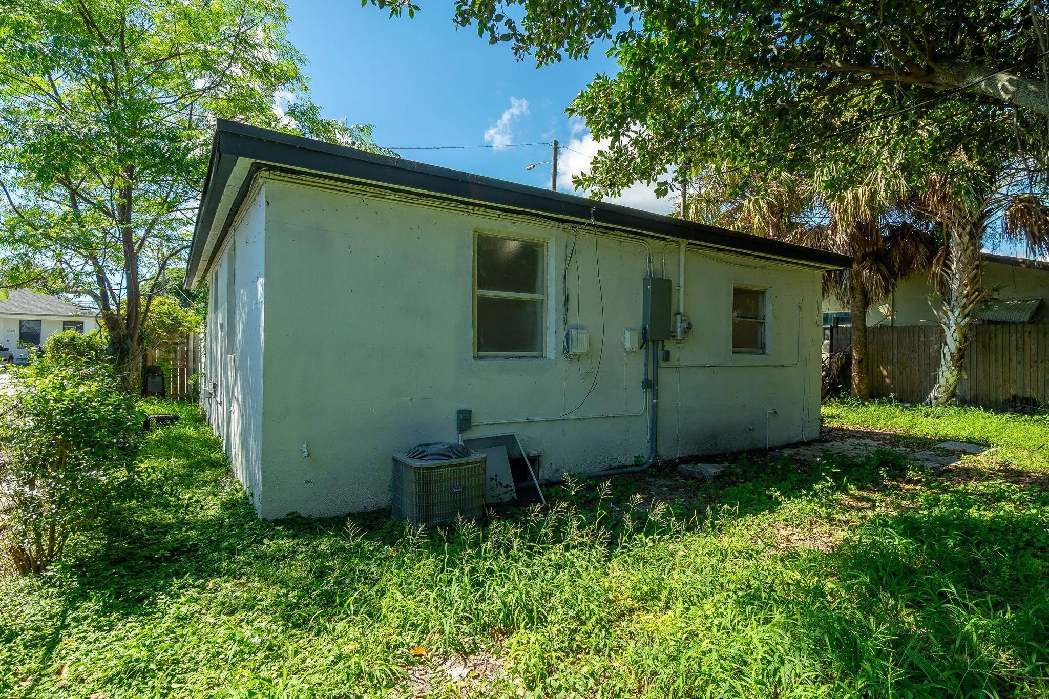1108 W 33rd Street