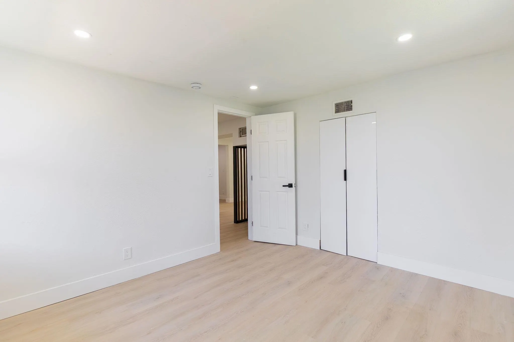 1108 W 33rd Street