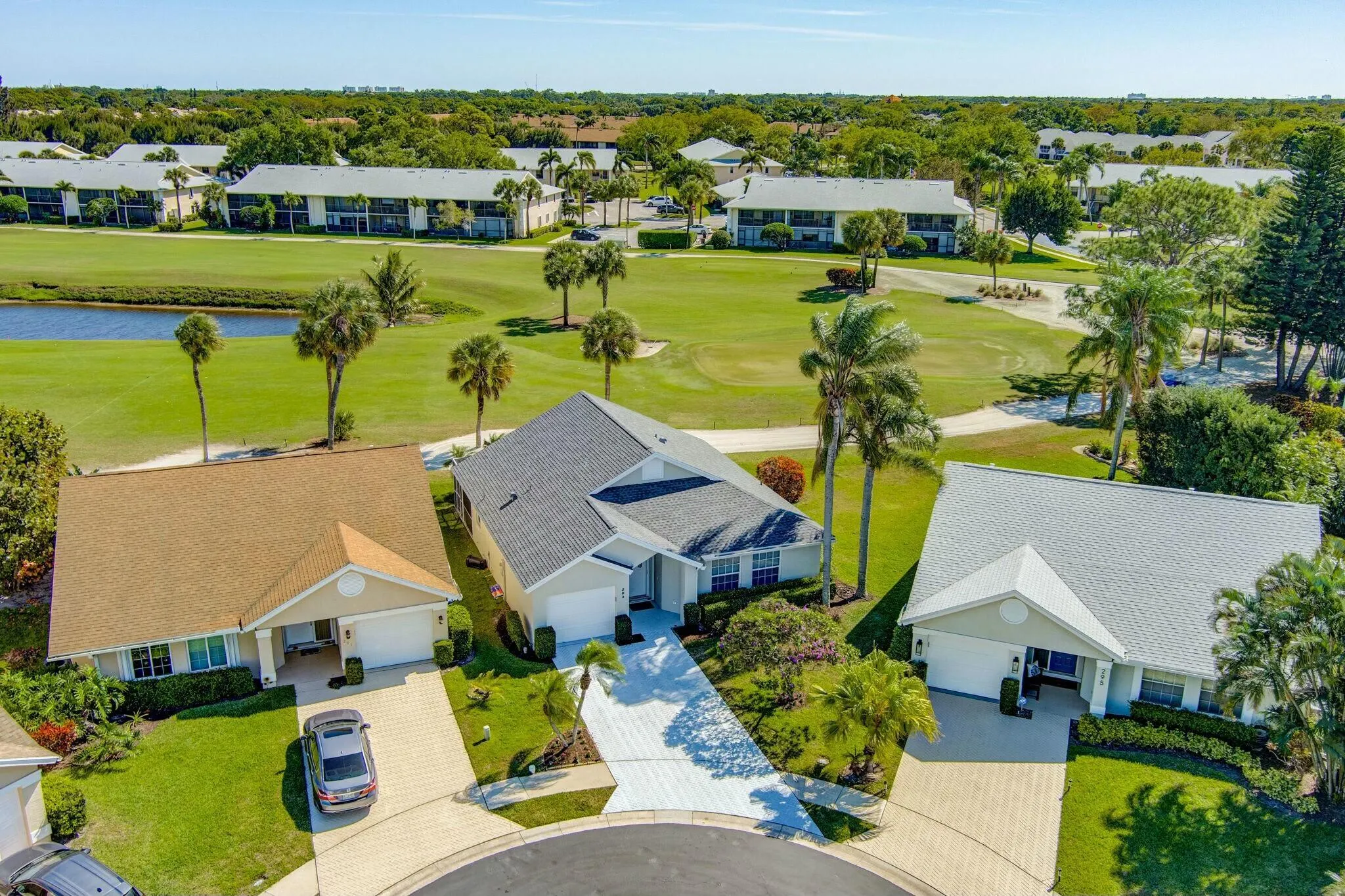 293 Moccasin Trail W