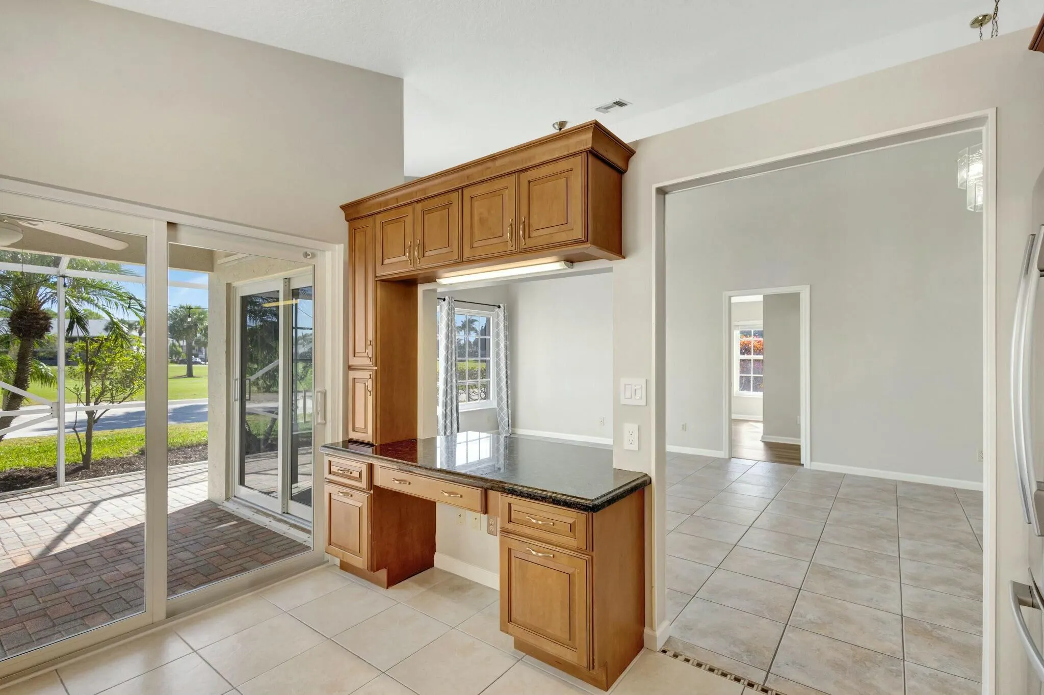 293 Moccasin Trail W