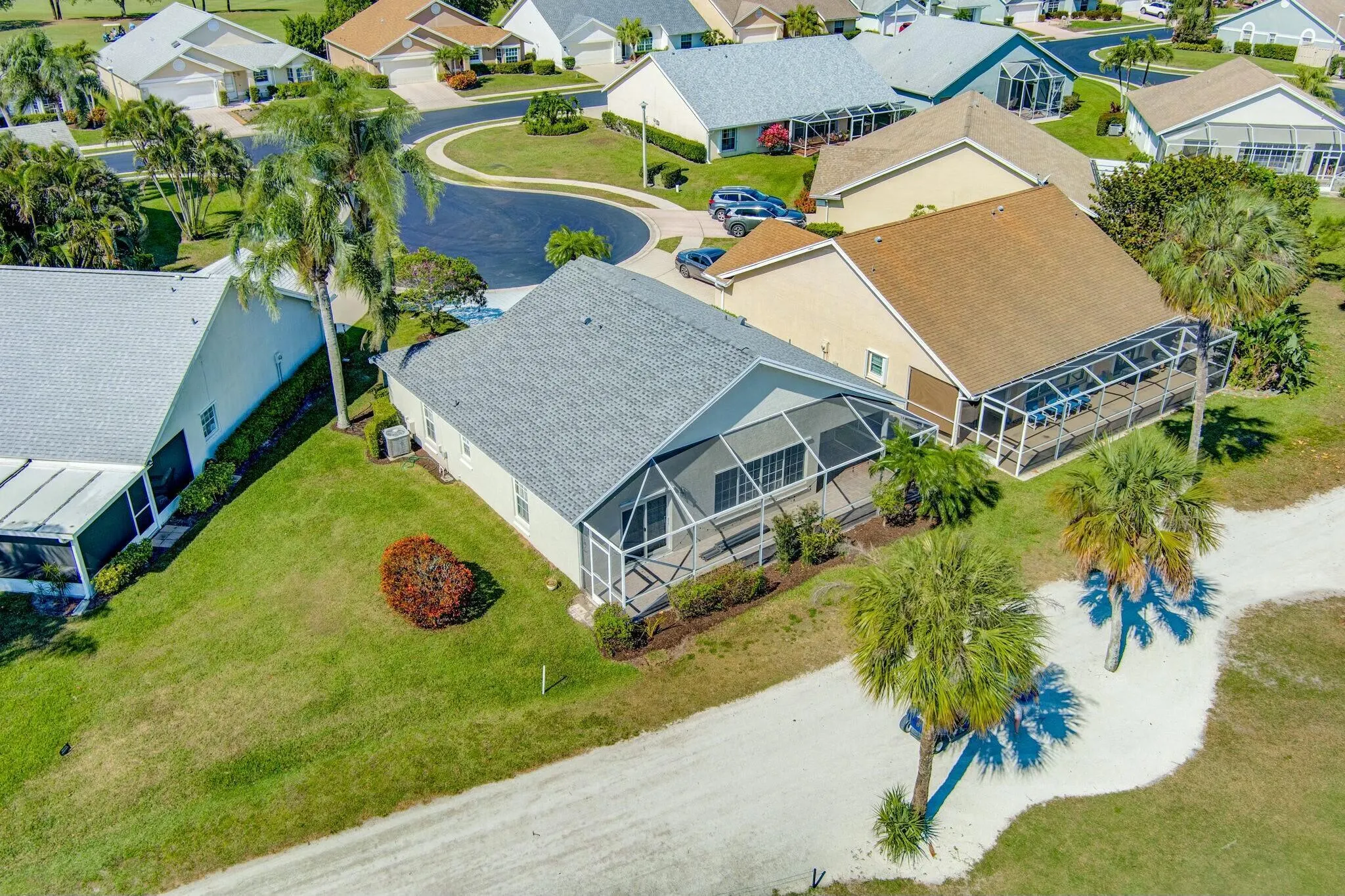 293 Moccasin Trail W