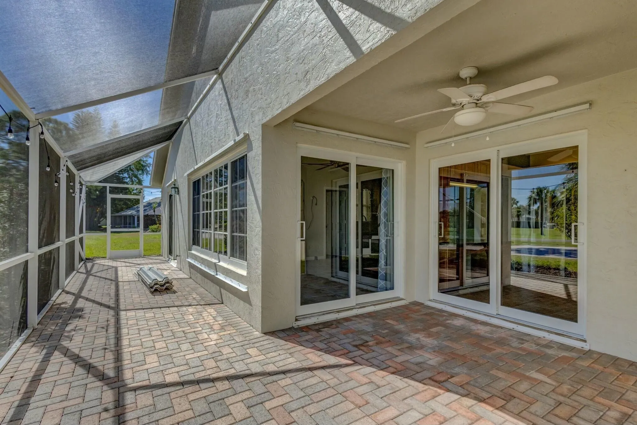 293 Moccasin Trail W