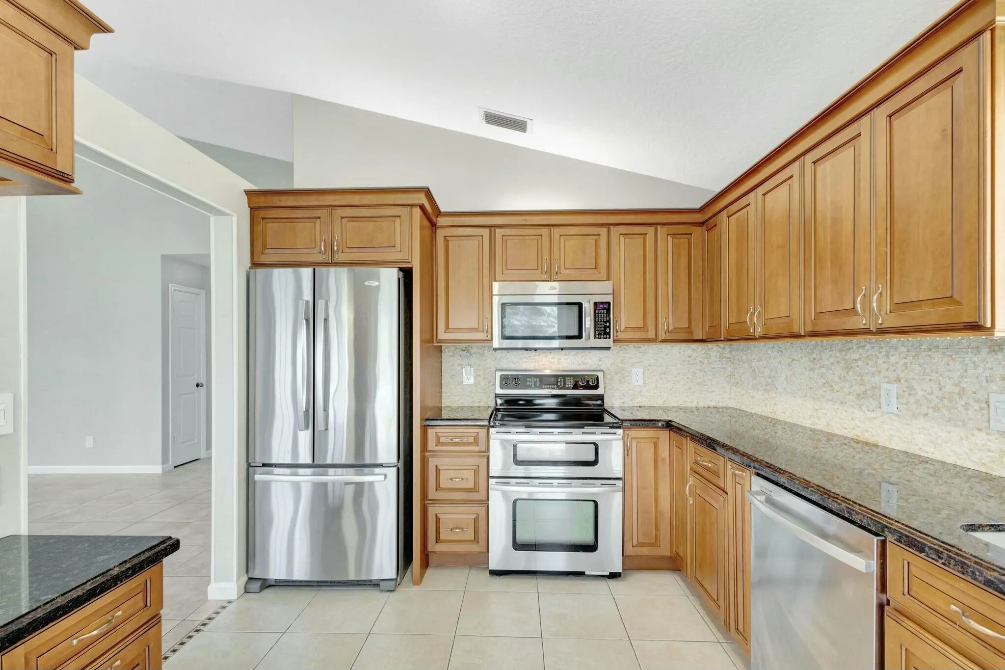 293 Moccasin Trail W