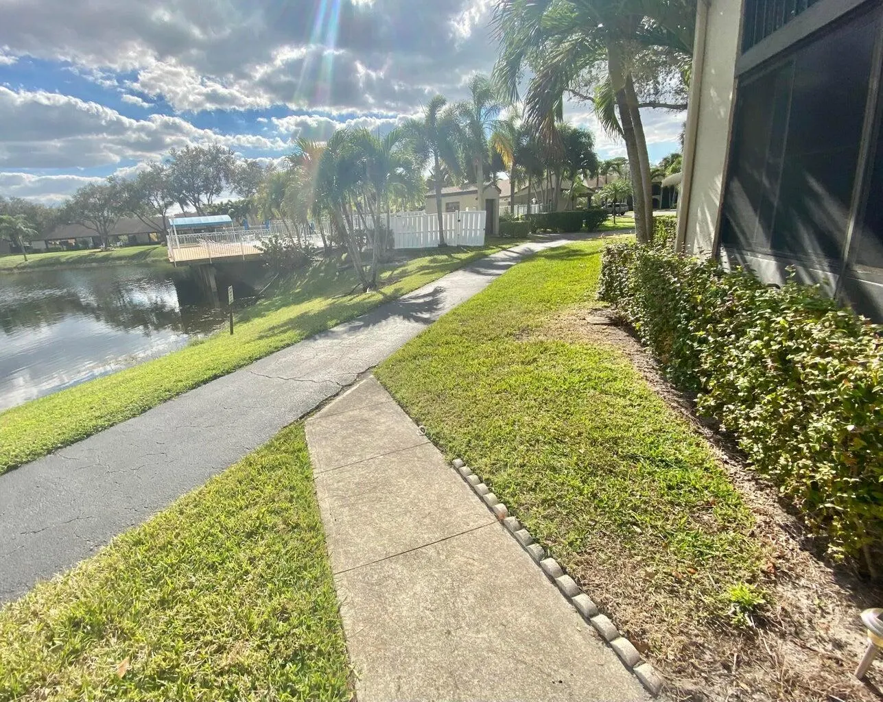 536 Shady Pine Way, #C2
