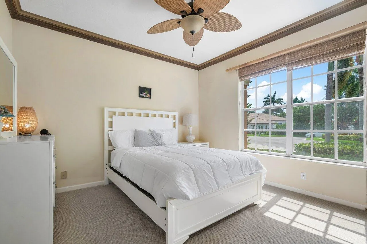 8161 Quail Meadow Way