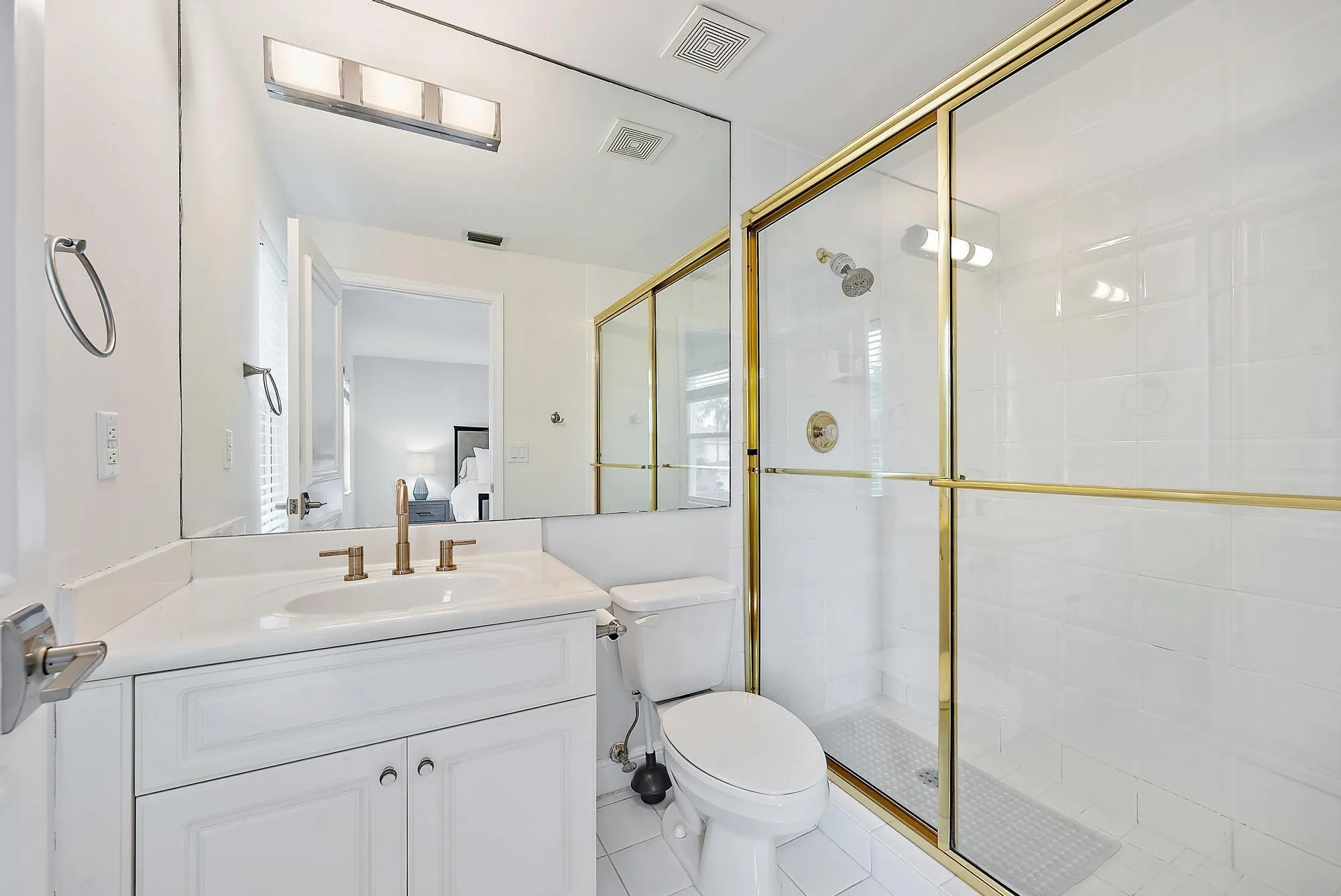 8405 Legend Club Drive