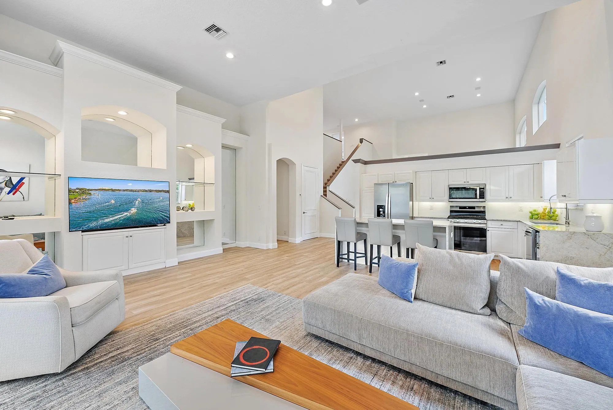 8405 Legend Club Drive