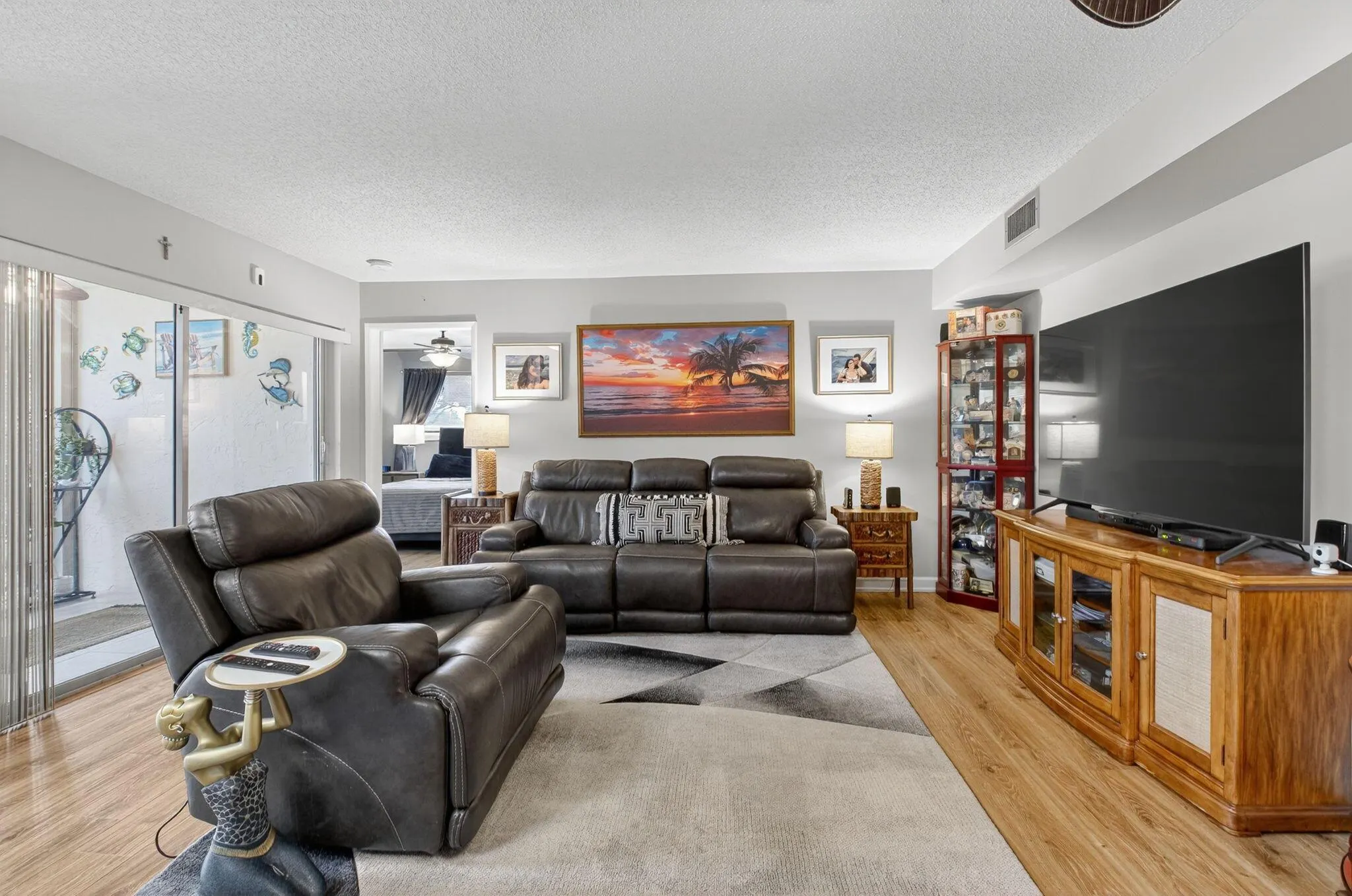 14905 Wedgefield Drive, #201