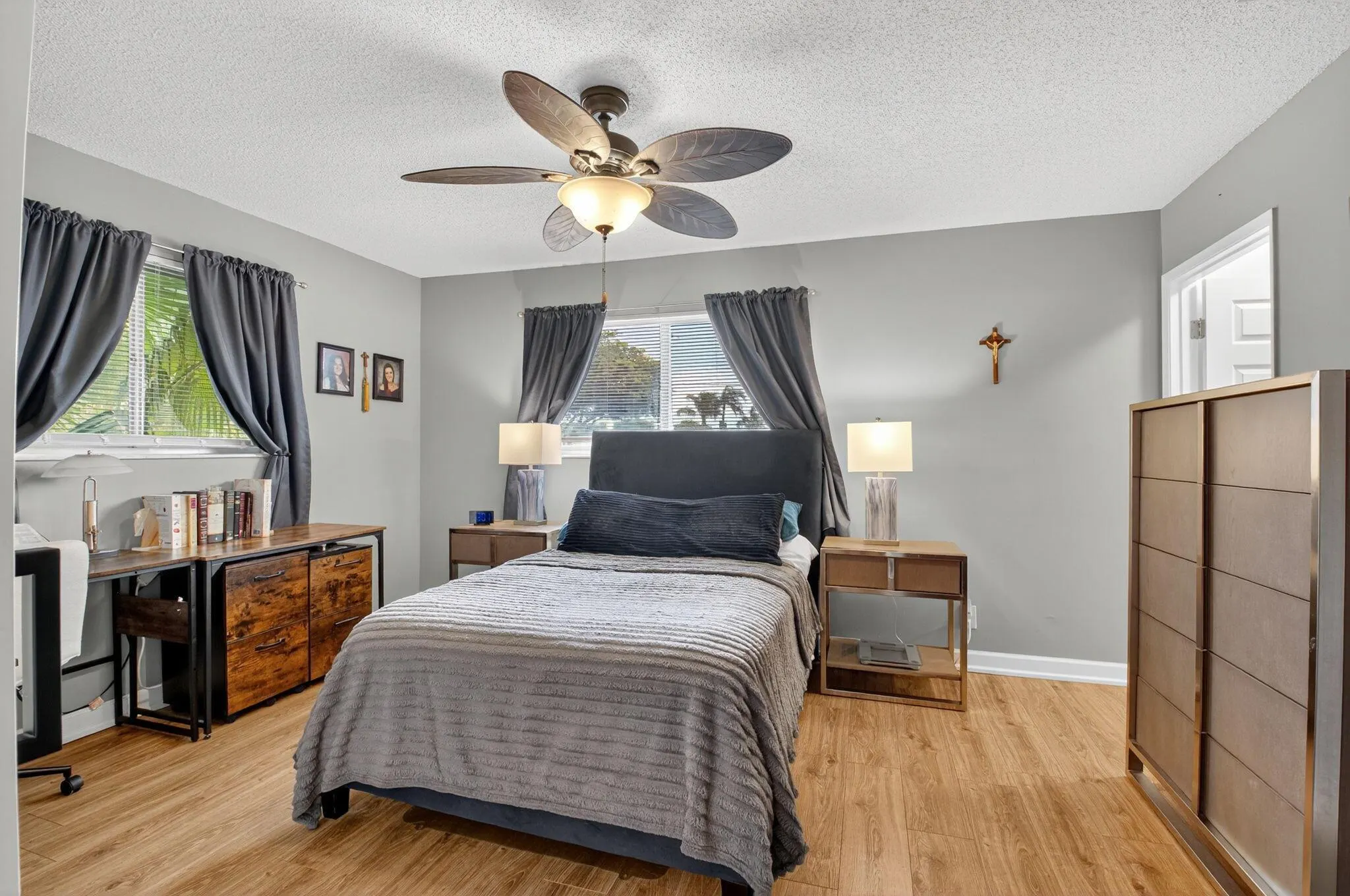 14905 Wedgefield Drive, #201