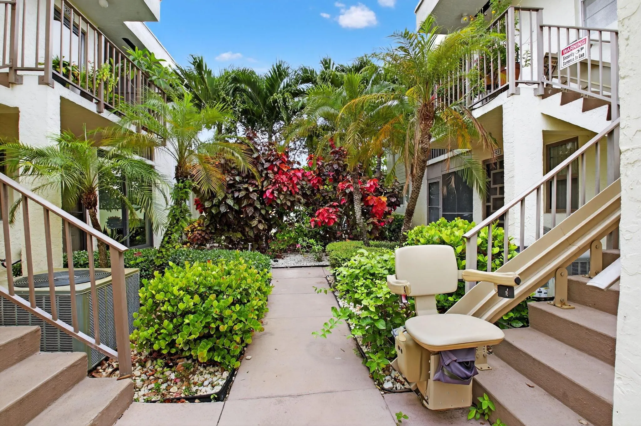 14905 Wedgefield Drive, #201
