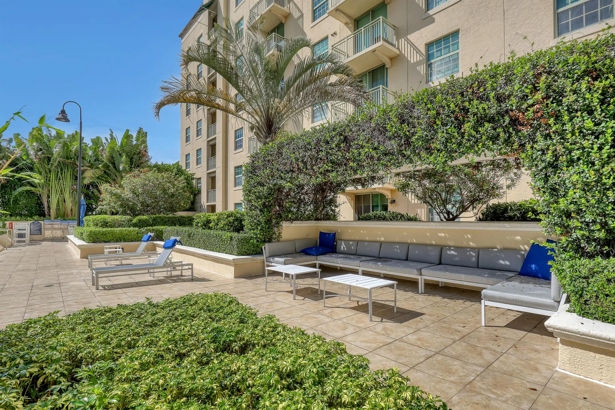 610 Clematis Street, #618