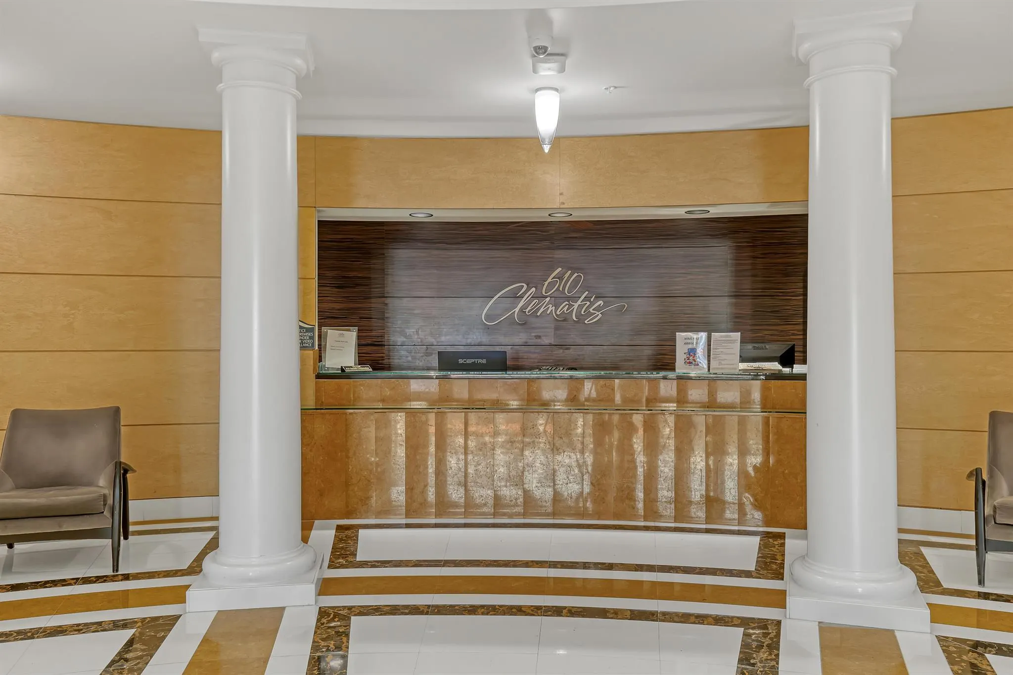 610 Clematis Street, #618
