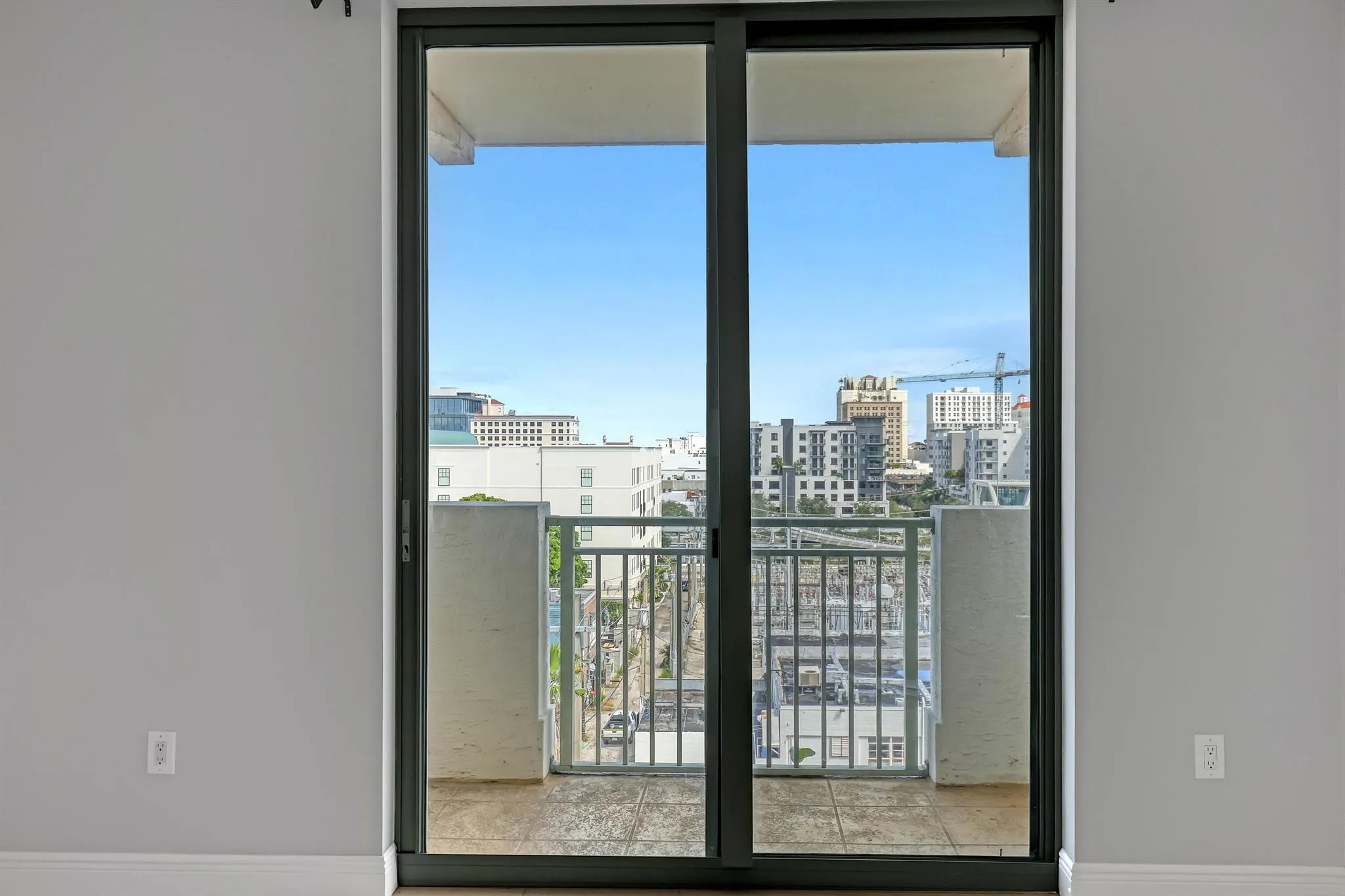 610 Clematis Street, #618