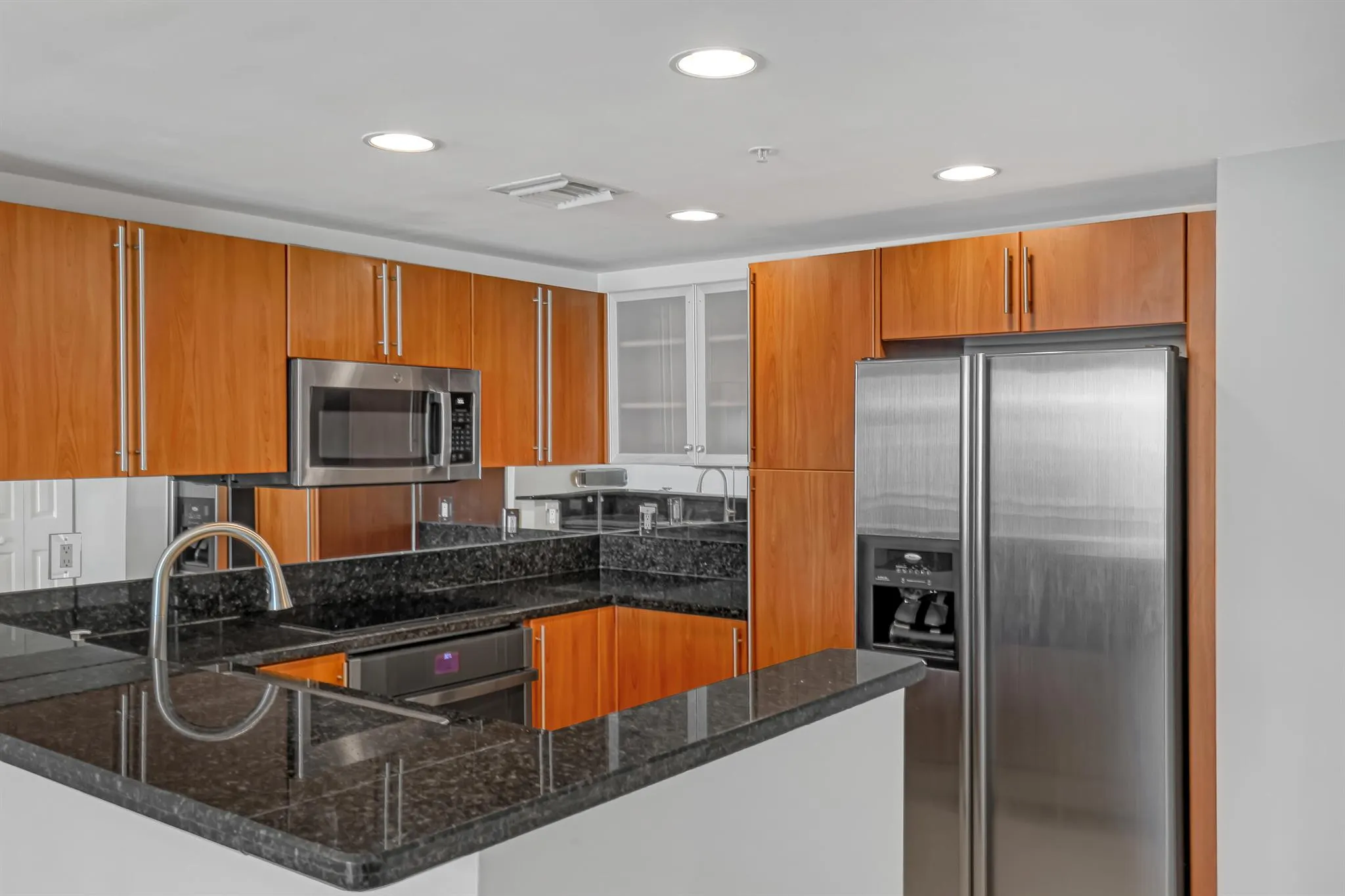 610 Clematis Street, #618