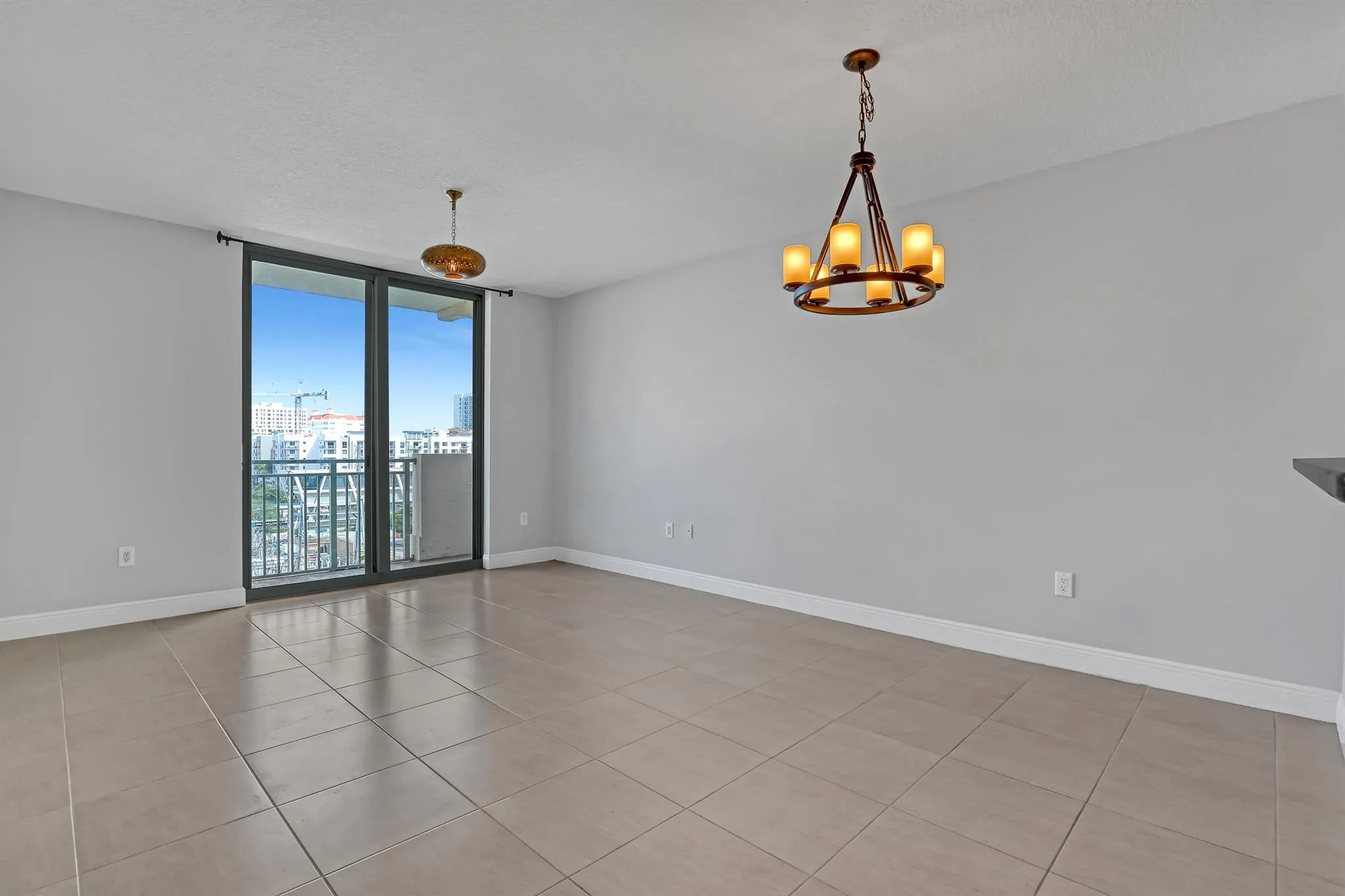 610 Clematis Street, #618