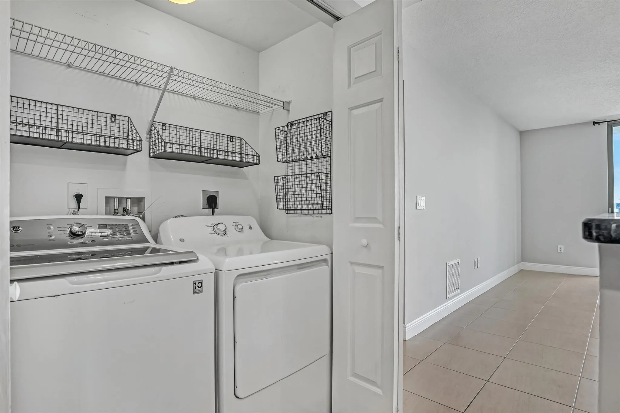 610 Clematis Street, #618