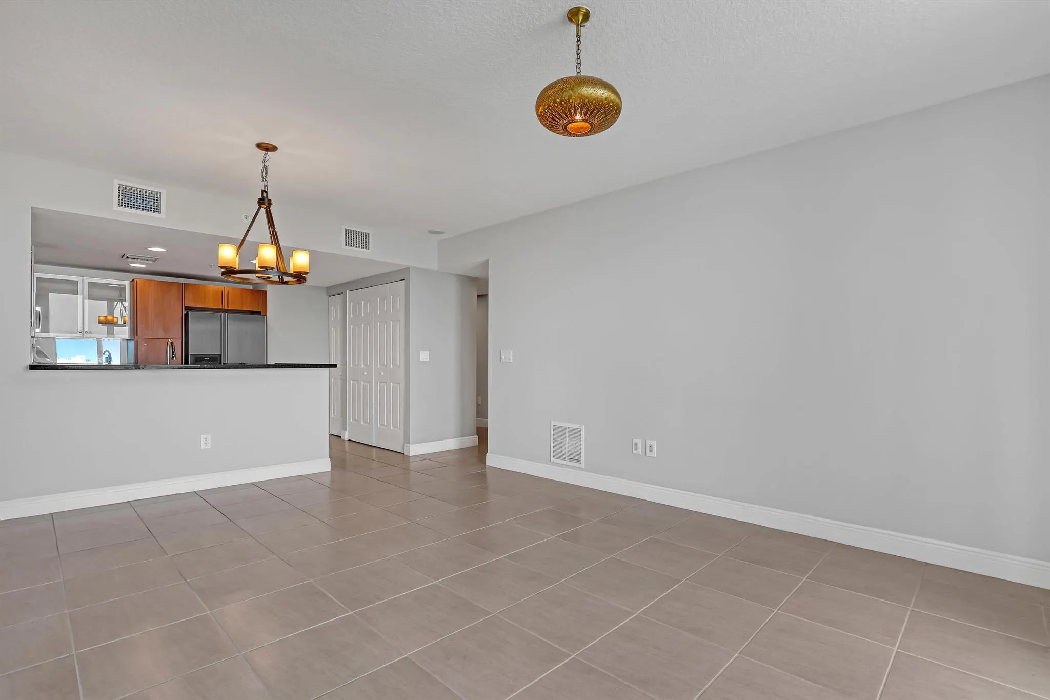 610 Clematis Street, #618