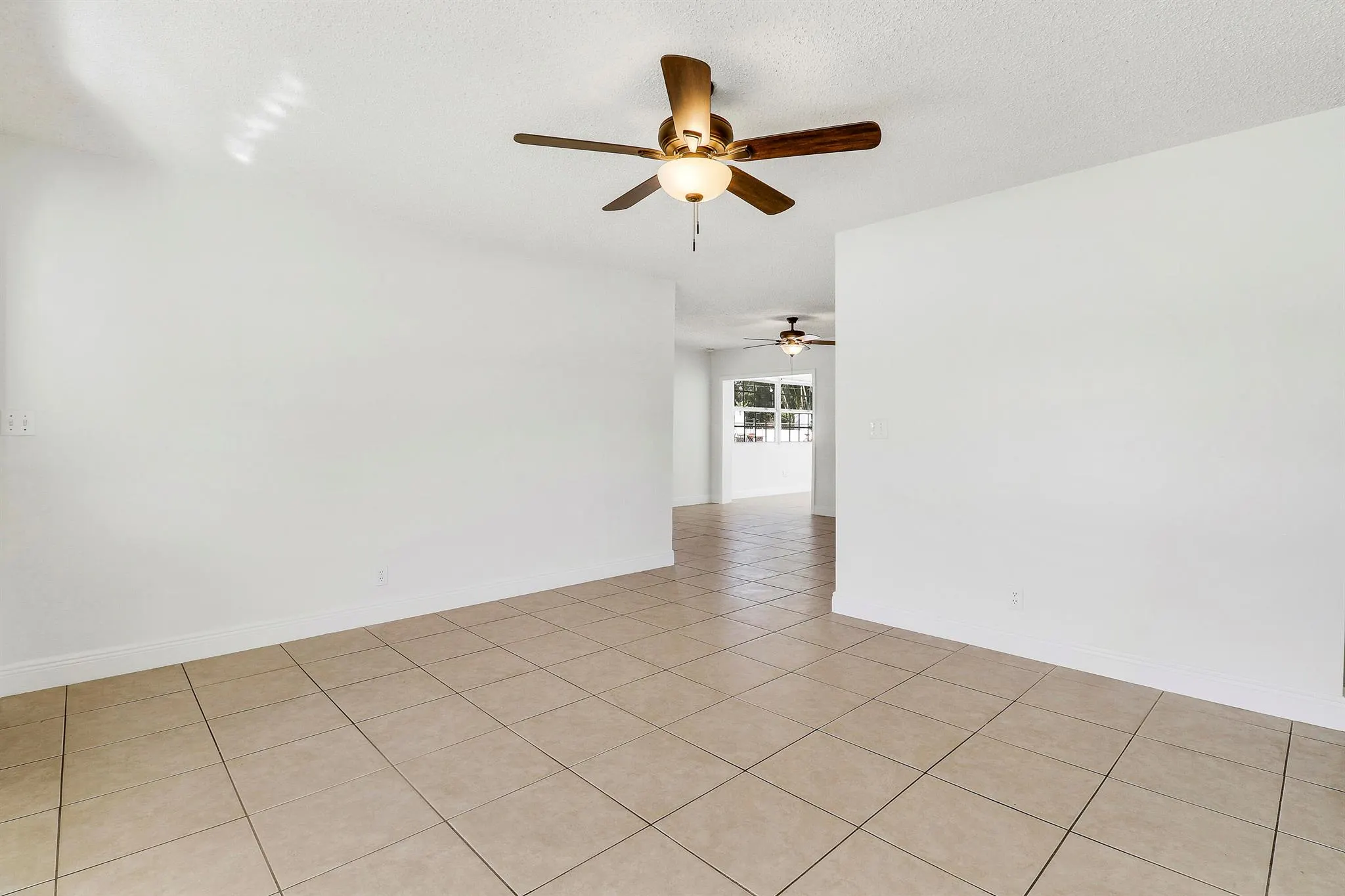 391 SW 2nd Street