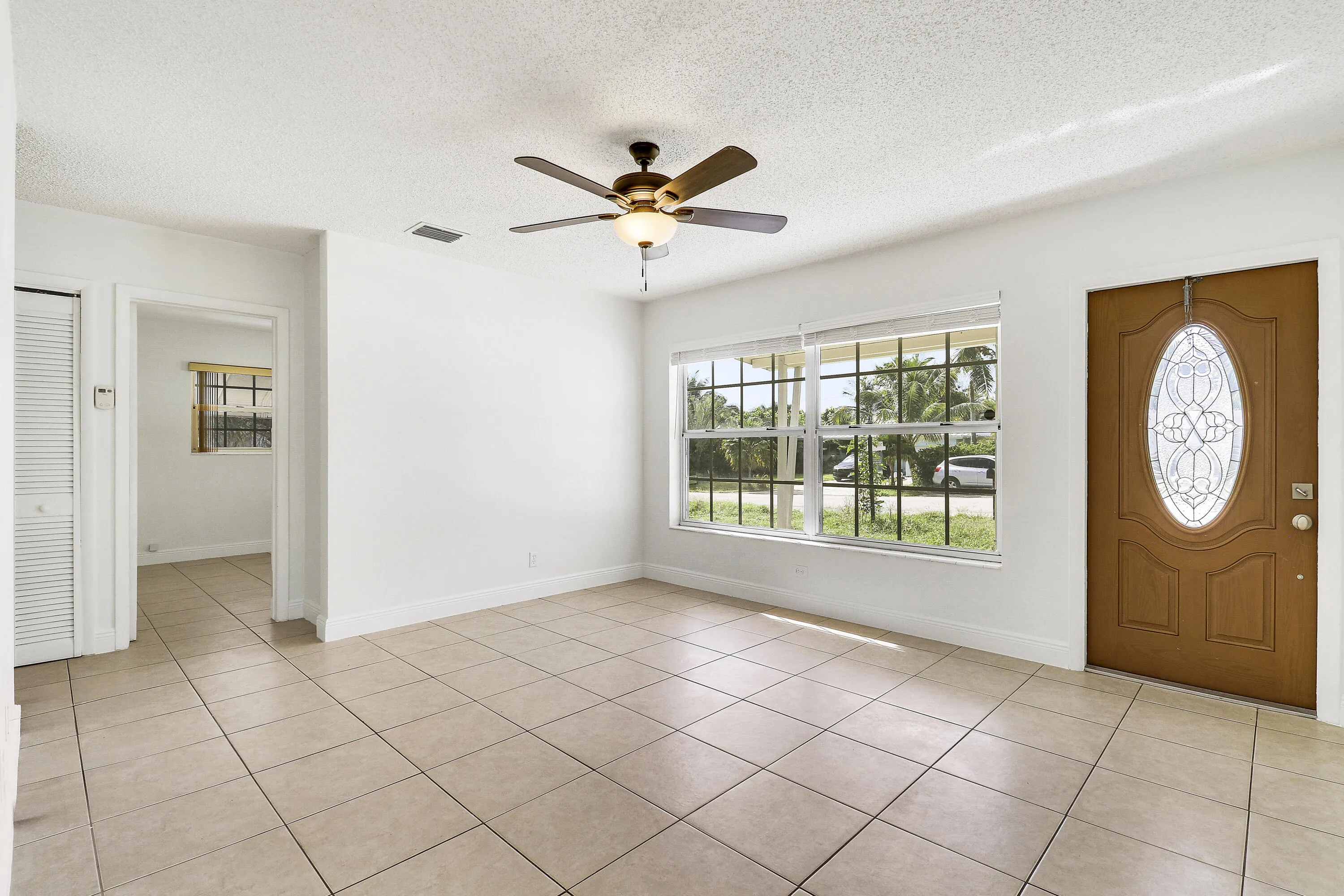 391 SW 2nd Street