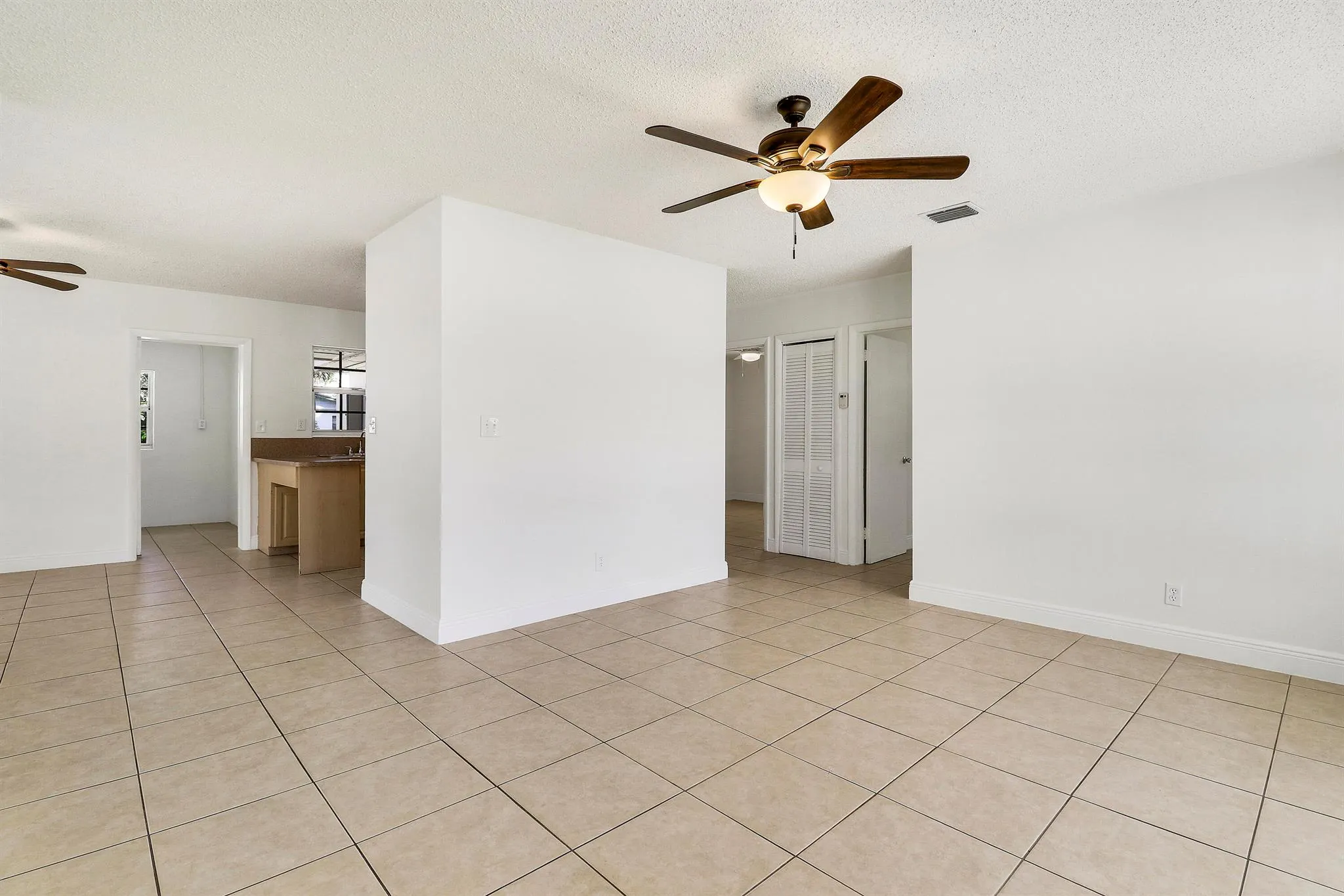 391 SW 2nd Street
