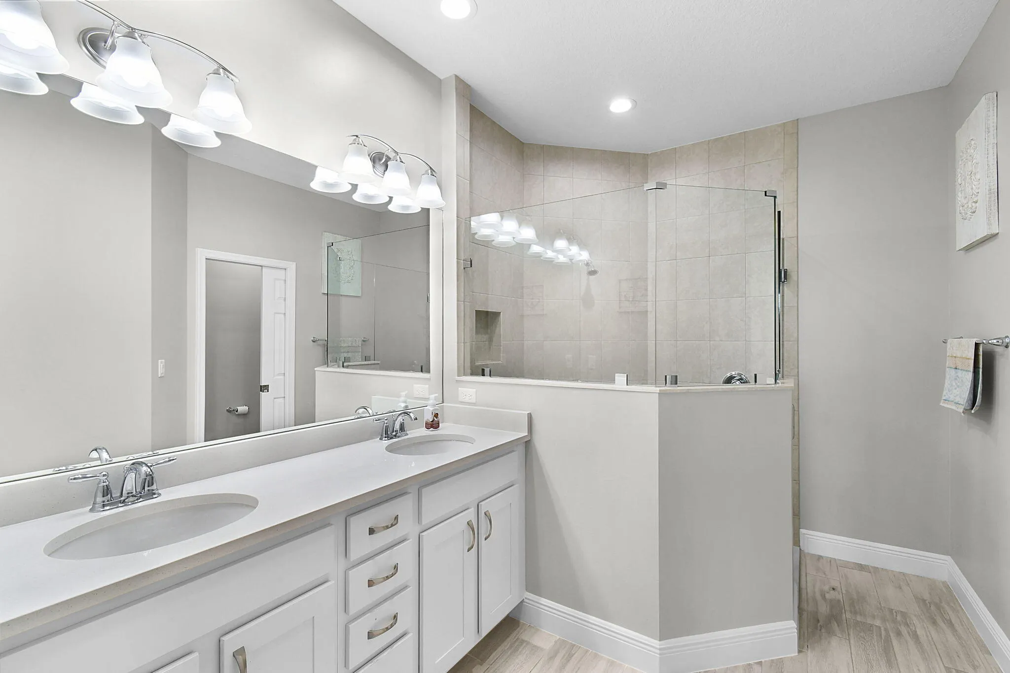 12759 SW Lake Fern Circle