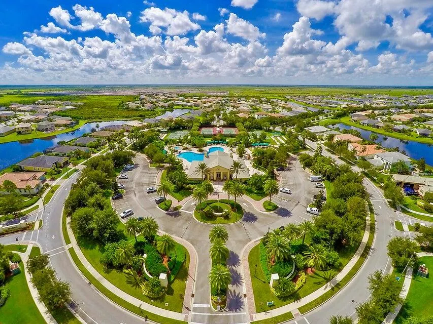 12759 SW Lake Fern Circle