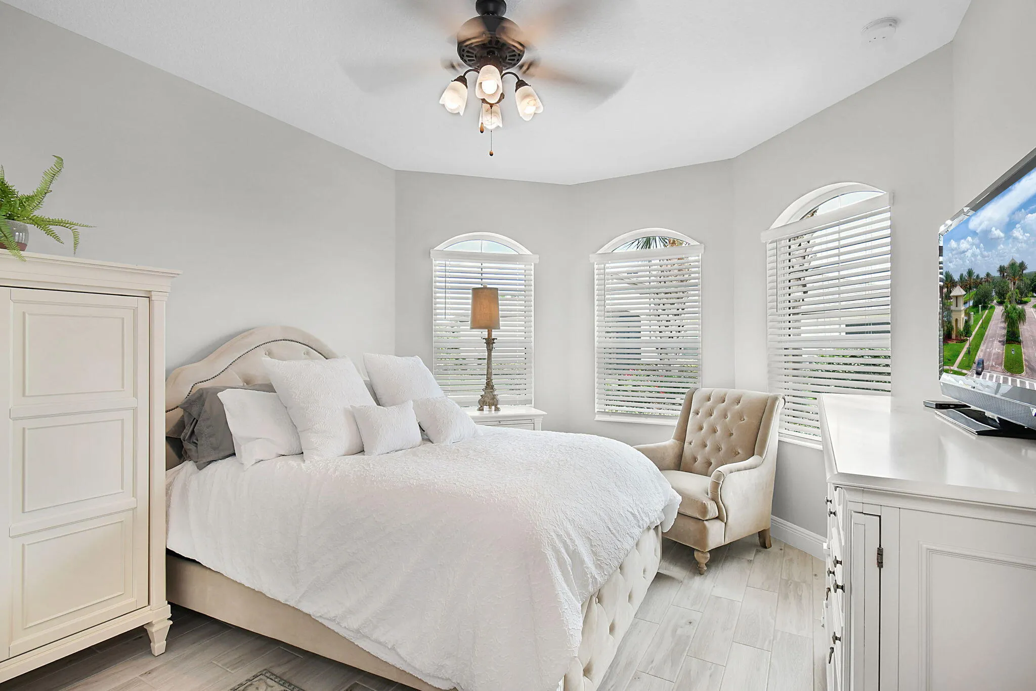 12759 SW Lake Fern Circle