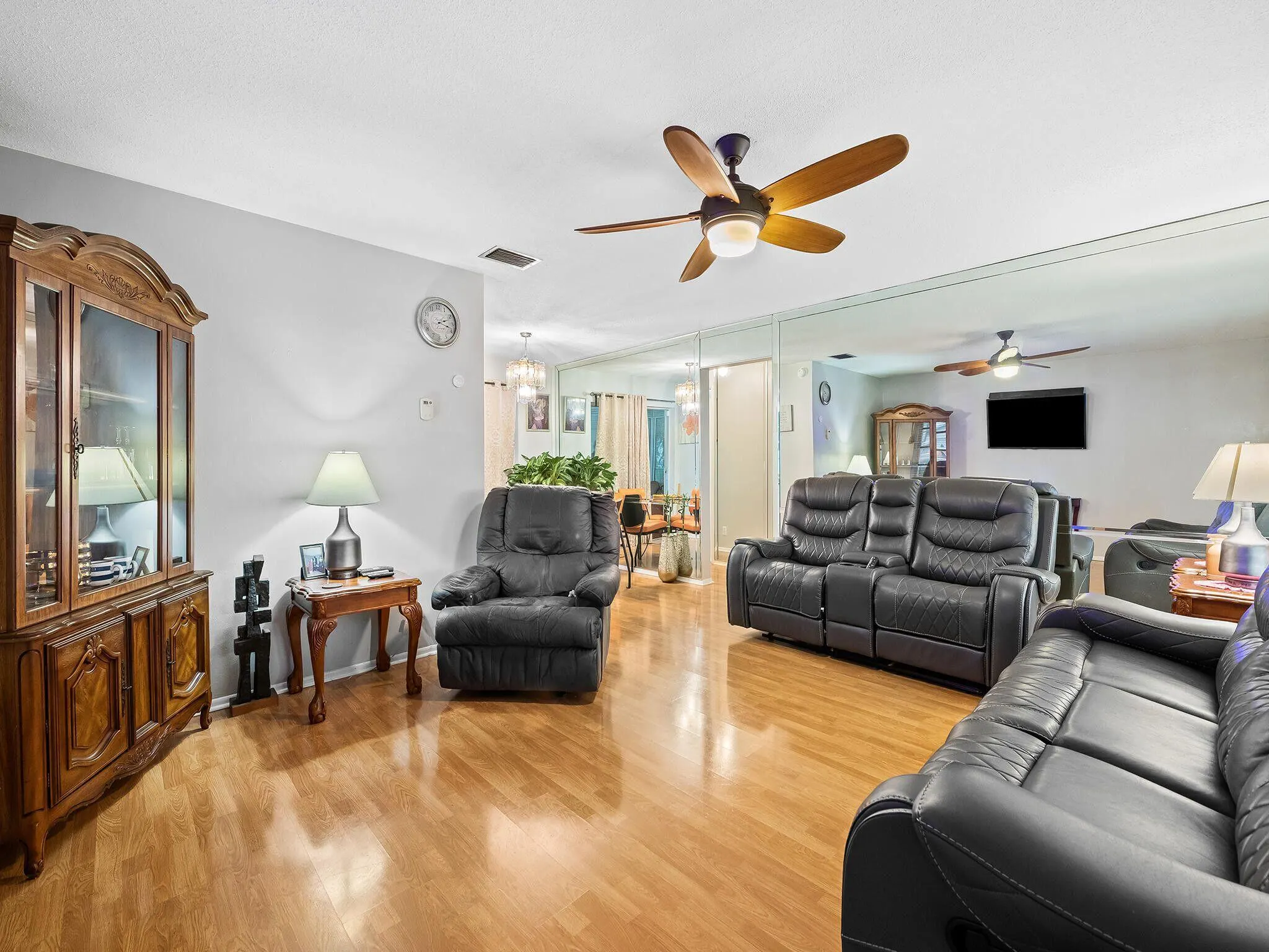 210 NW 25th Court