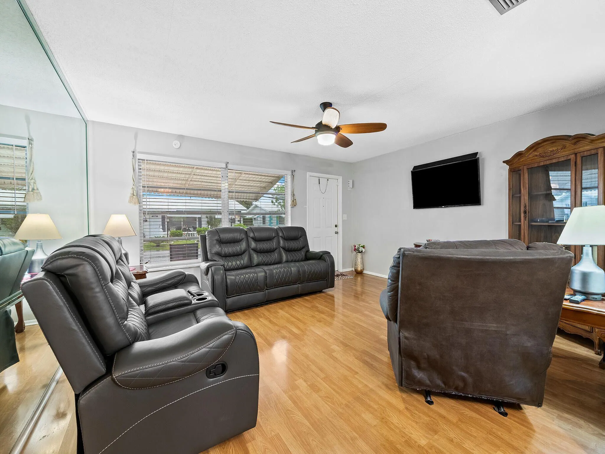 210 NW 25th Court